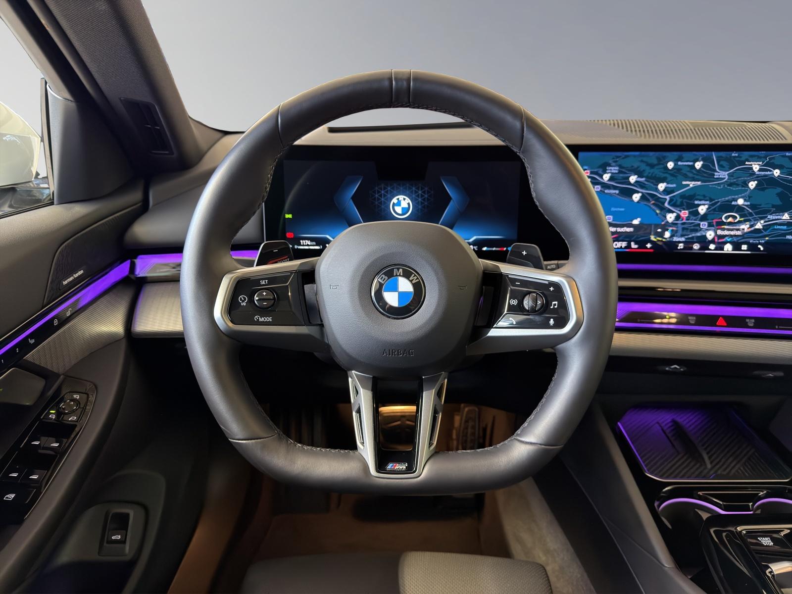 BMW 520d xDrive Touring M-SportPaket-image-9