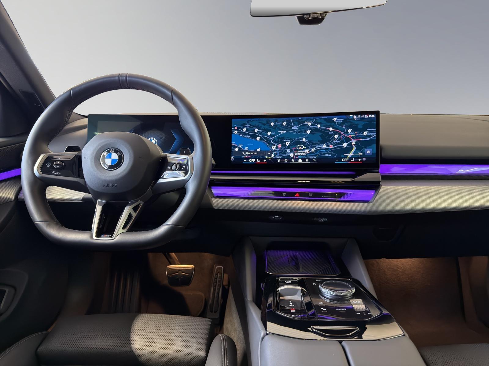 BMW 520d xDrive Touring M-SportPaket-image-8