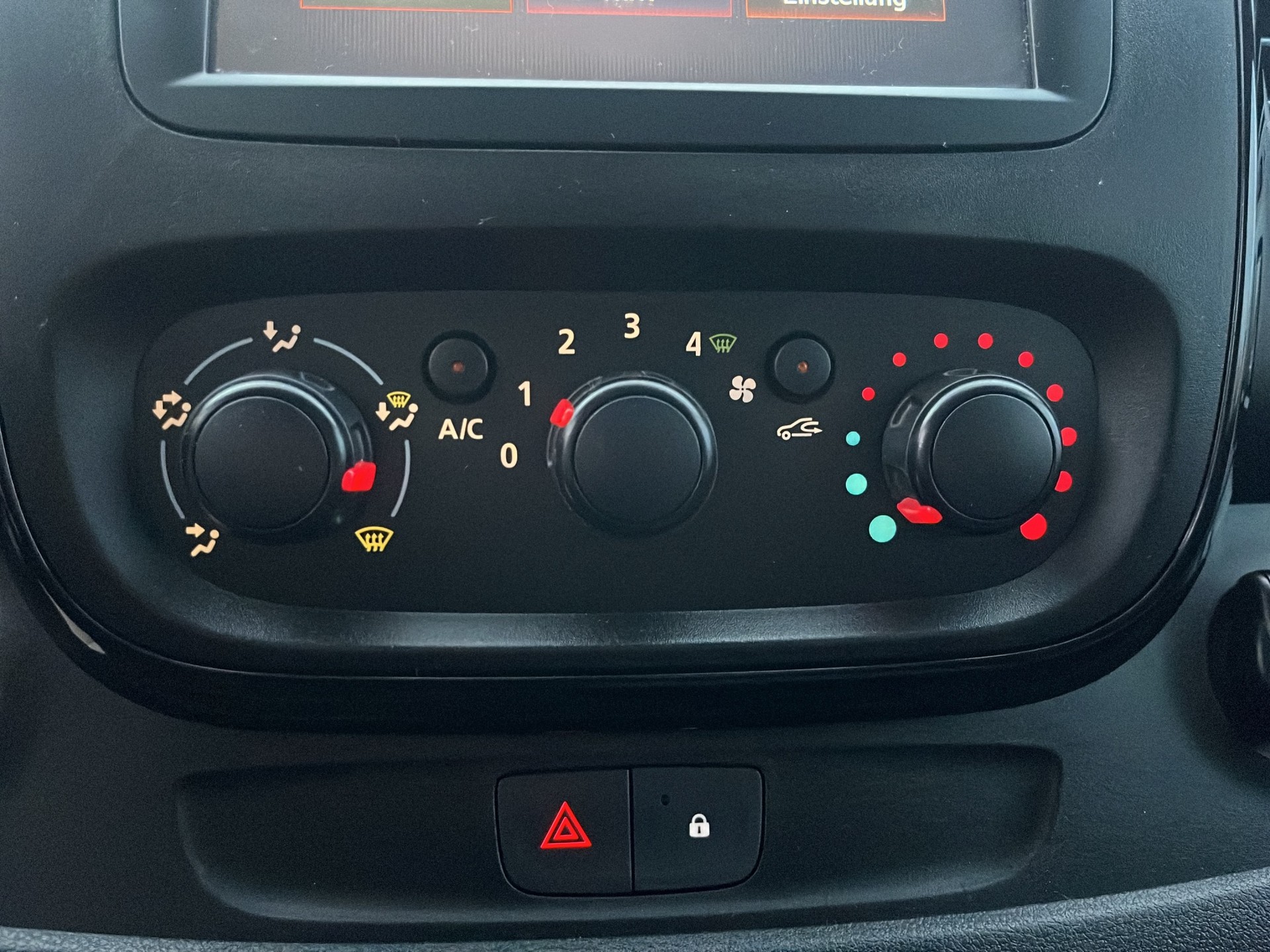 OPEL Vivaro 1.6 BiTurbo CDTI ecoFLEX 2.9t L1H1 *Sehr gepflegt, Navi, Freisprech, 12 Mt.Garantie*-image-11