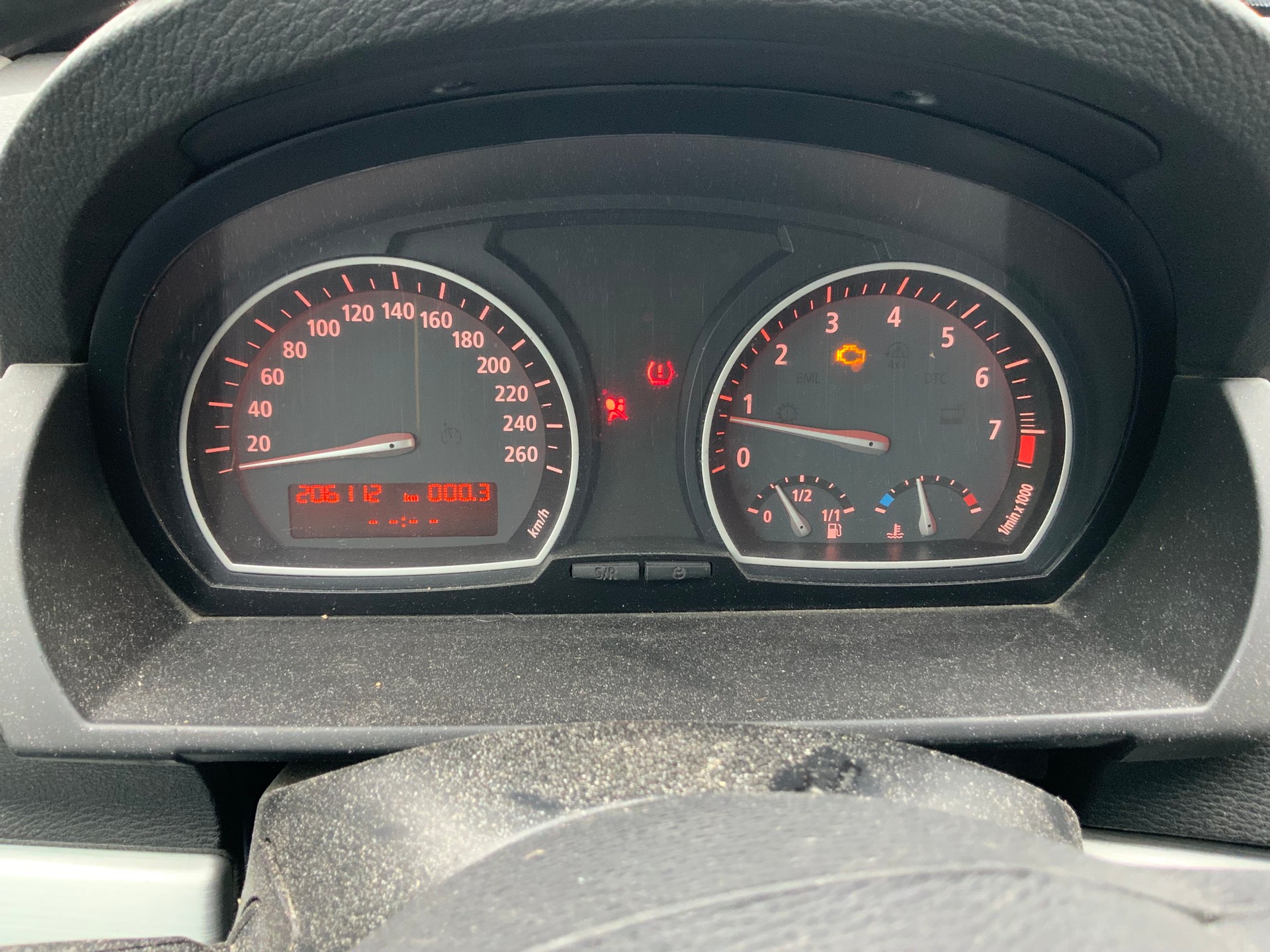 BMW X3 xDrive 25i (2.5si)-image-6