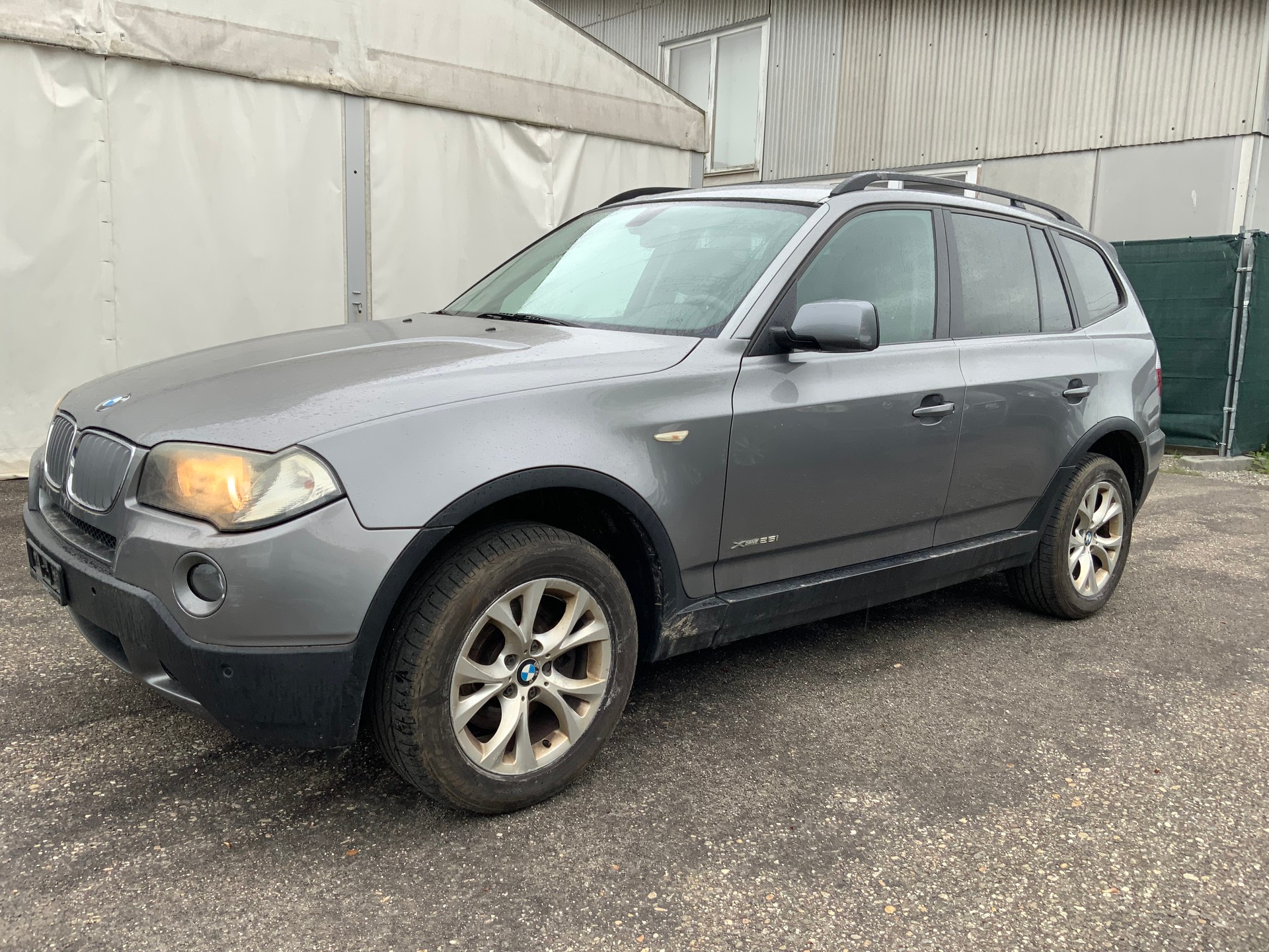 BMW X3 xDrive 25i (2.5si)-image-1