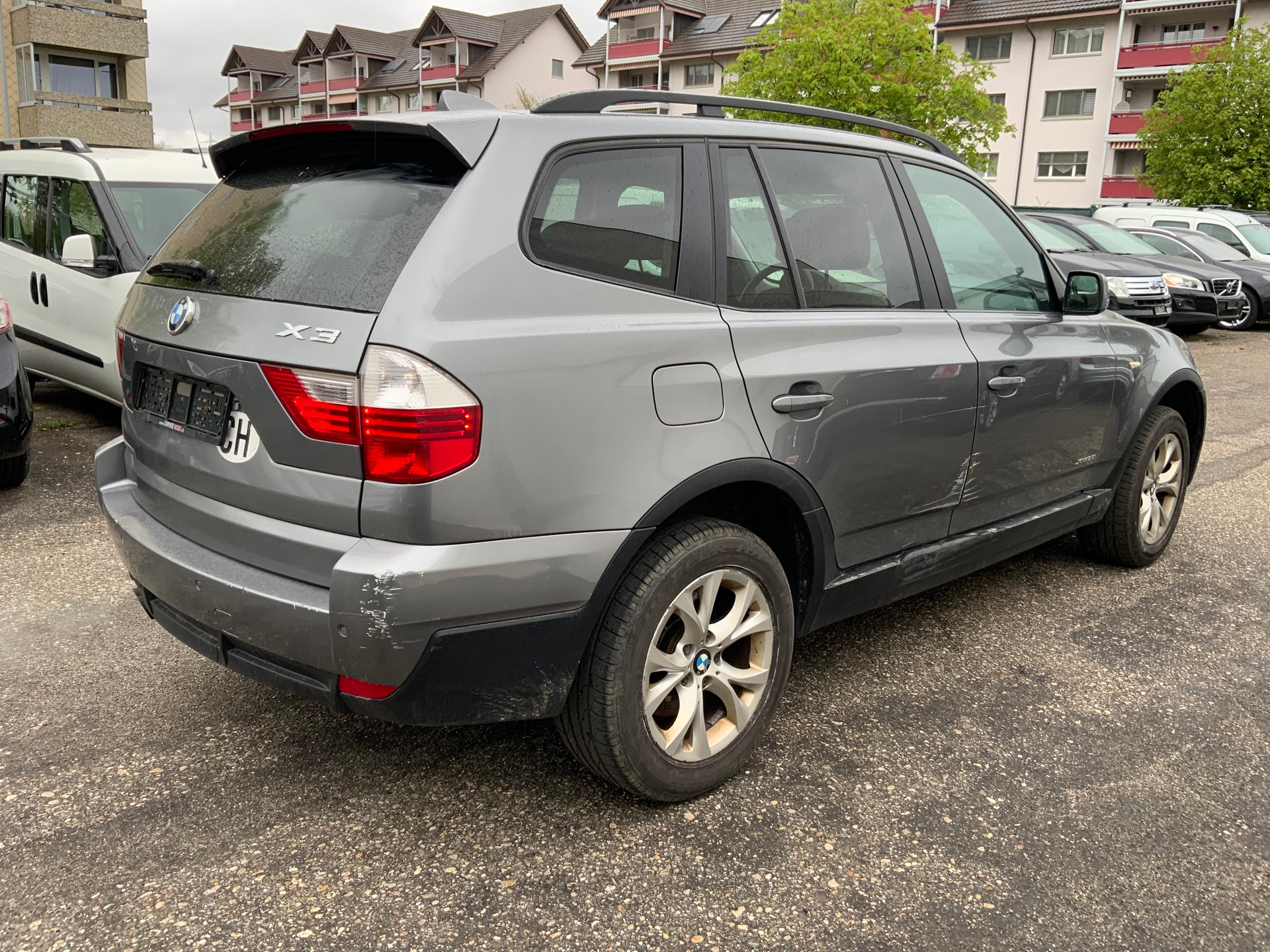 BMW X3 xDrive 25i (2.5si)-image-3