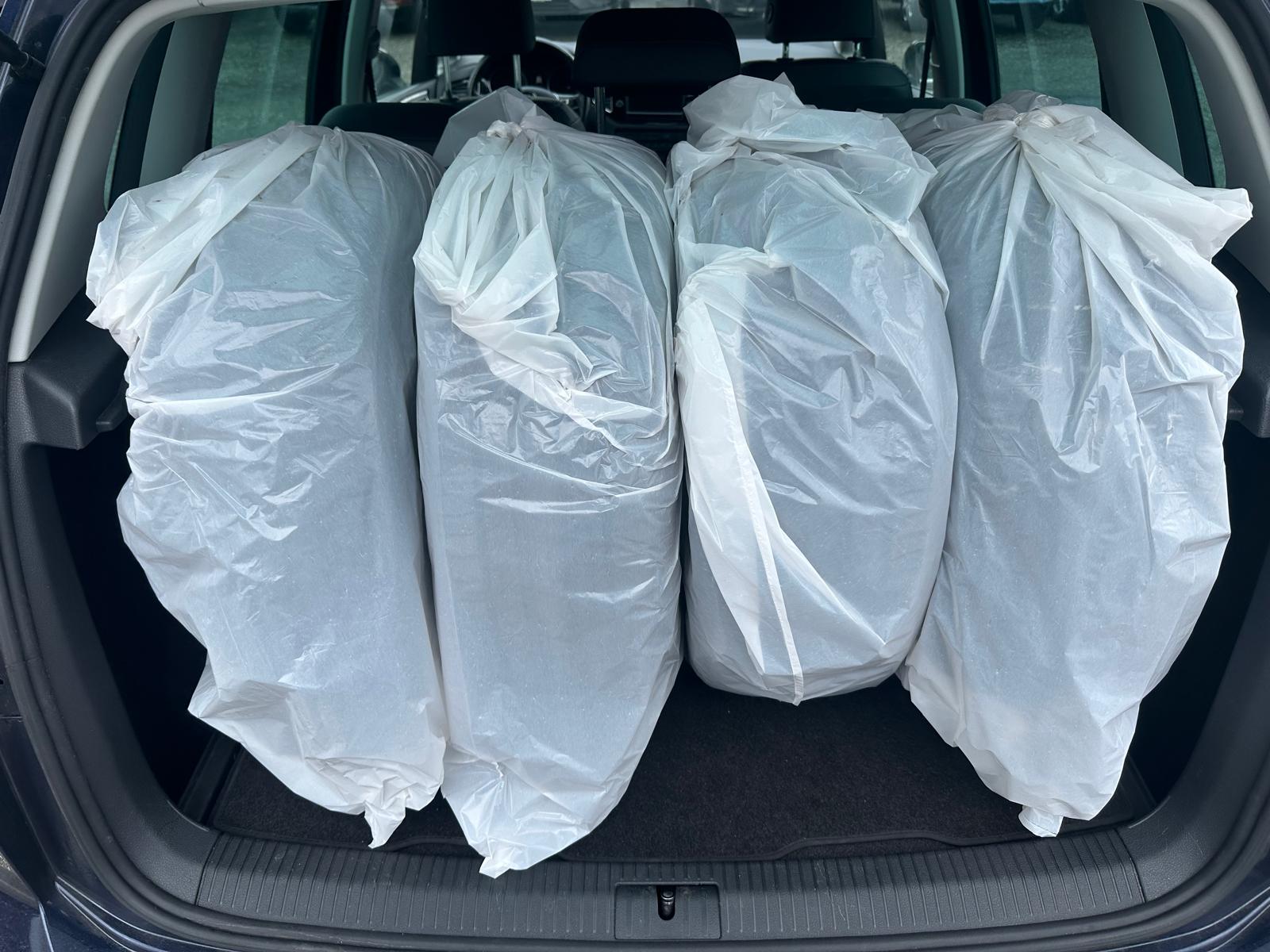 VW Golf Sportsvan 2.0 TDI Highline DSG-image-14