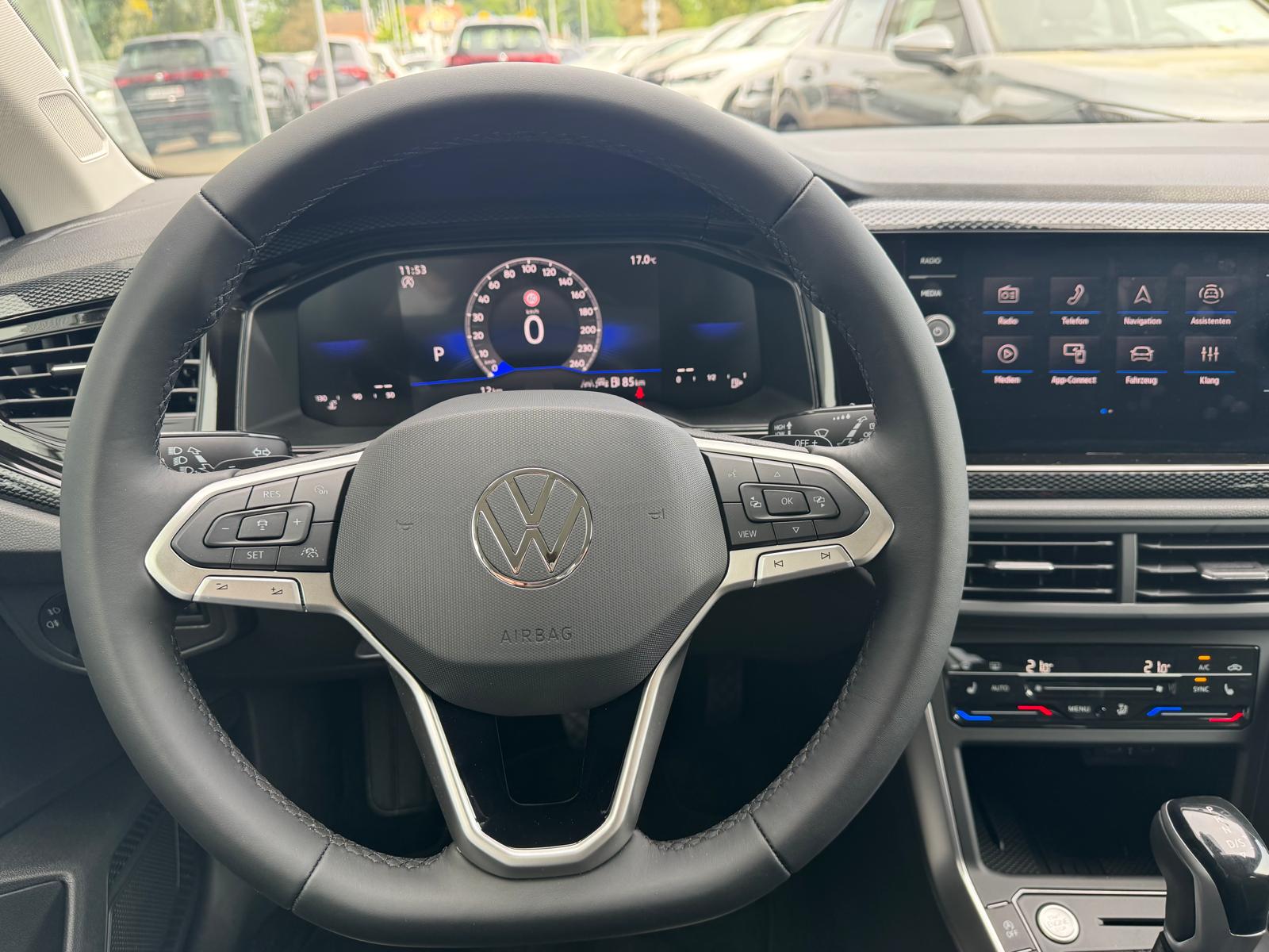 VW Polo 1.0 TSI Life DSG-image-8