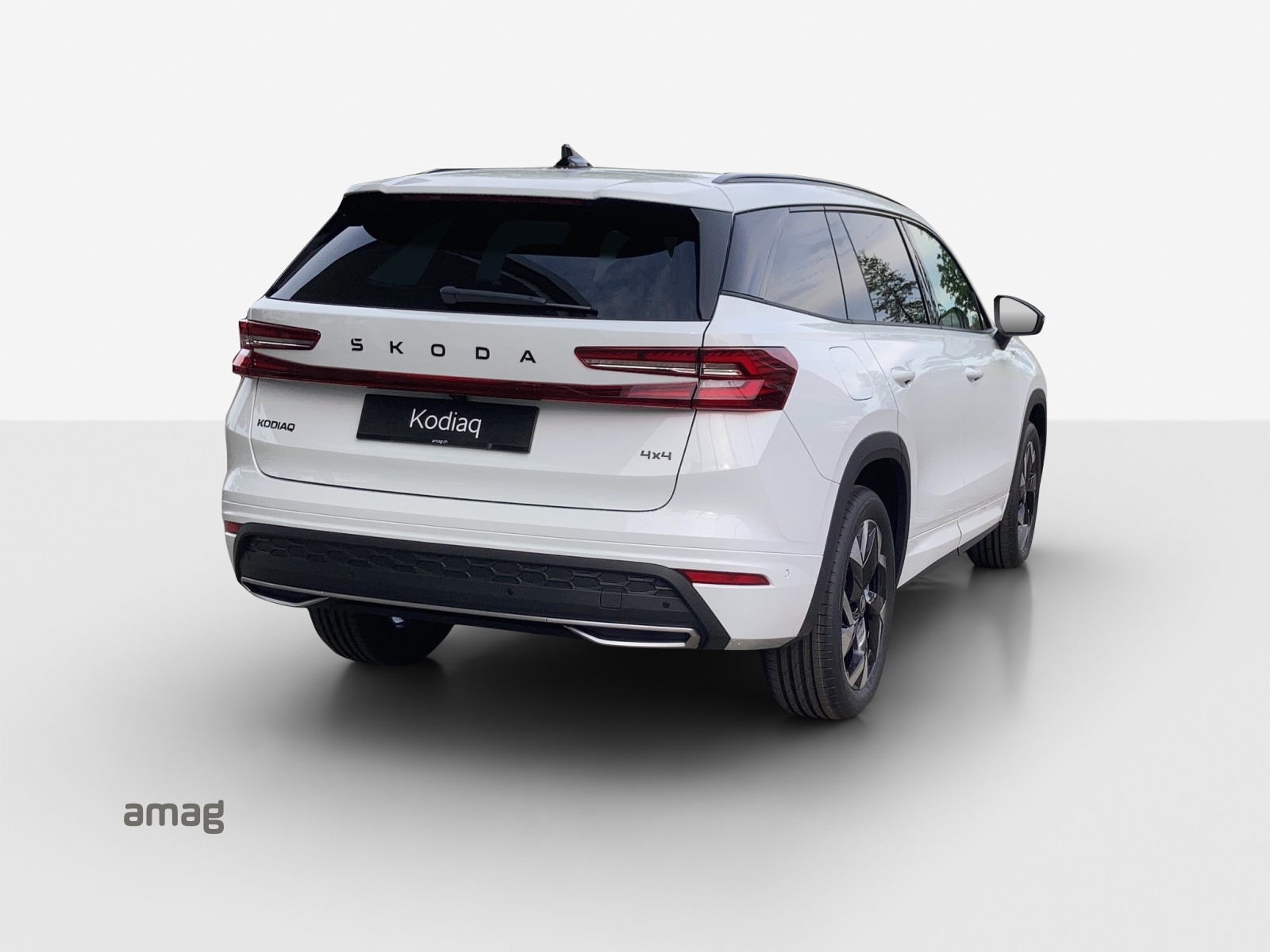 SKODA Kodiaq 2.0 TSI Sportline 4x4-image-4