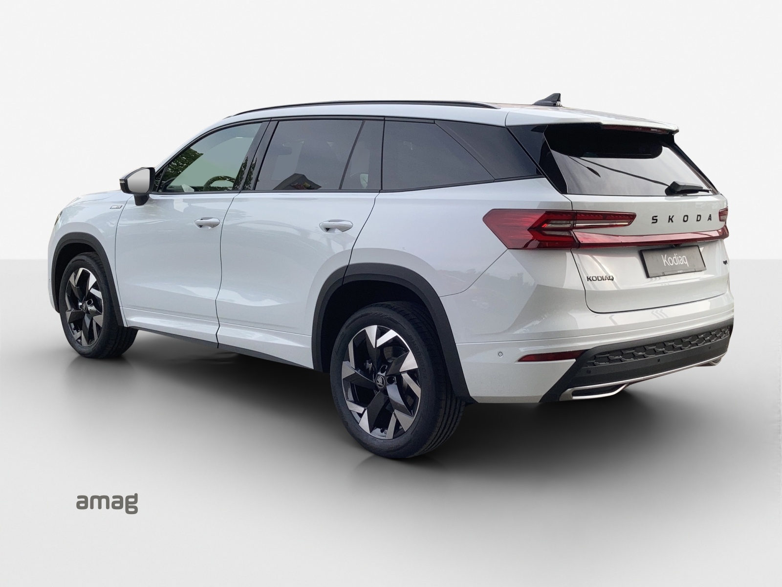 SKODA Kodiaq 2.0 TSI Sportline 4x4-image-2