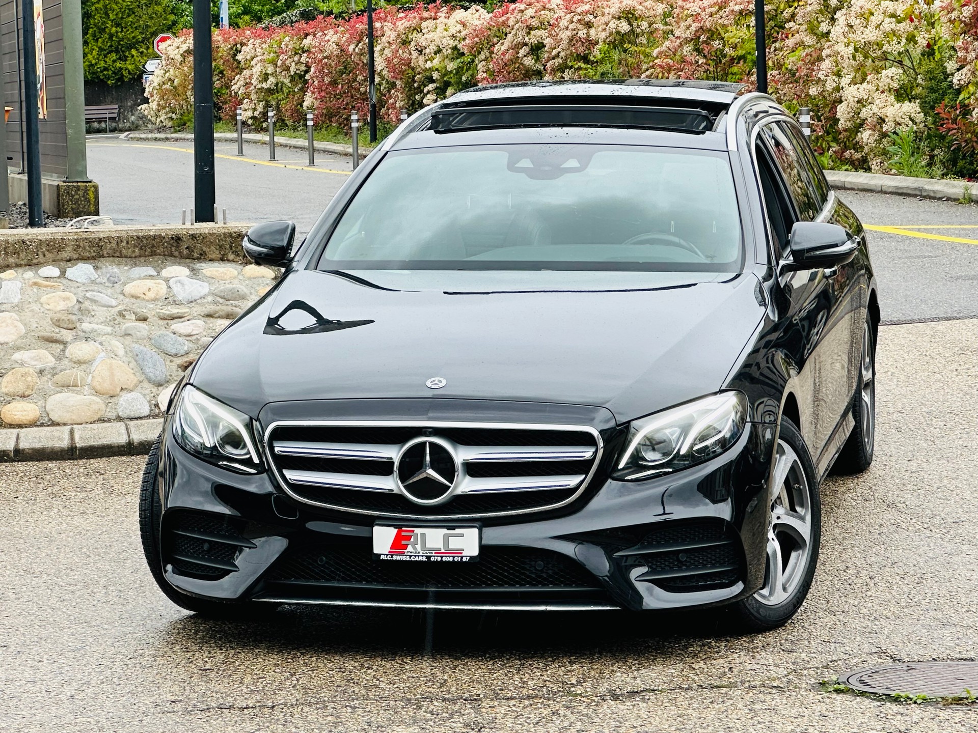 MERCEDES-BENZ E 400 AMG Line 4 Matic 9G-Tronic-image-0
