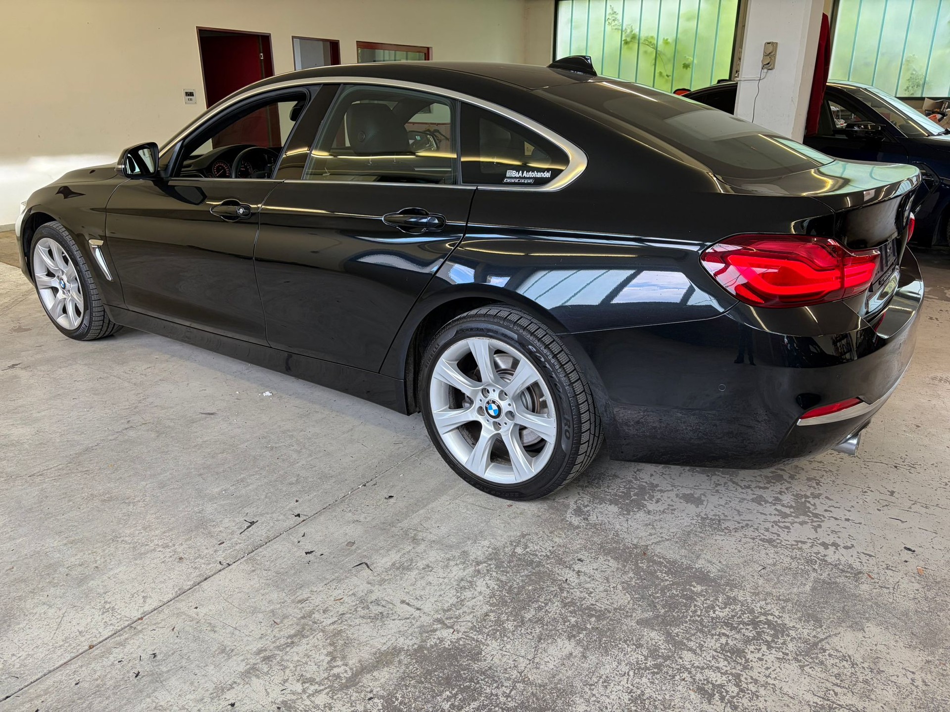 BMW 440i Gran Coupé xDrive Steptronic Luxury Line-image-4