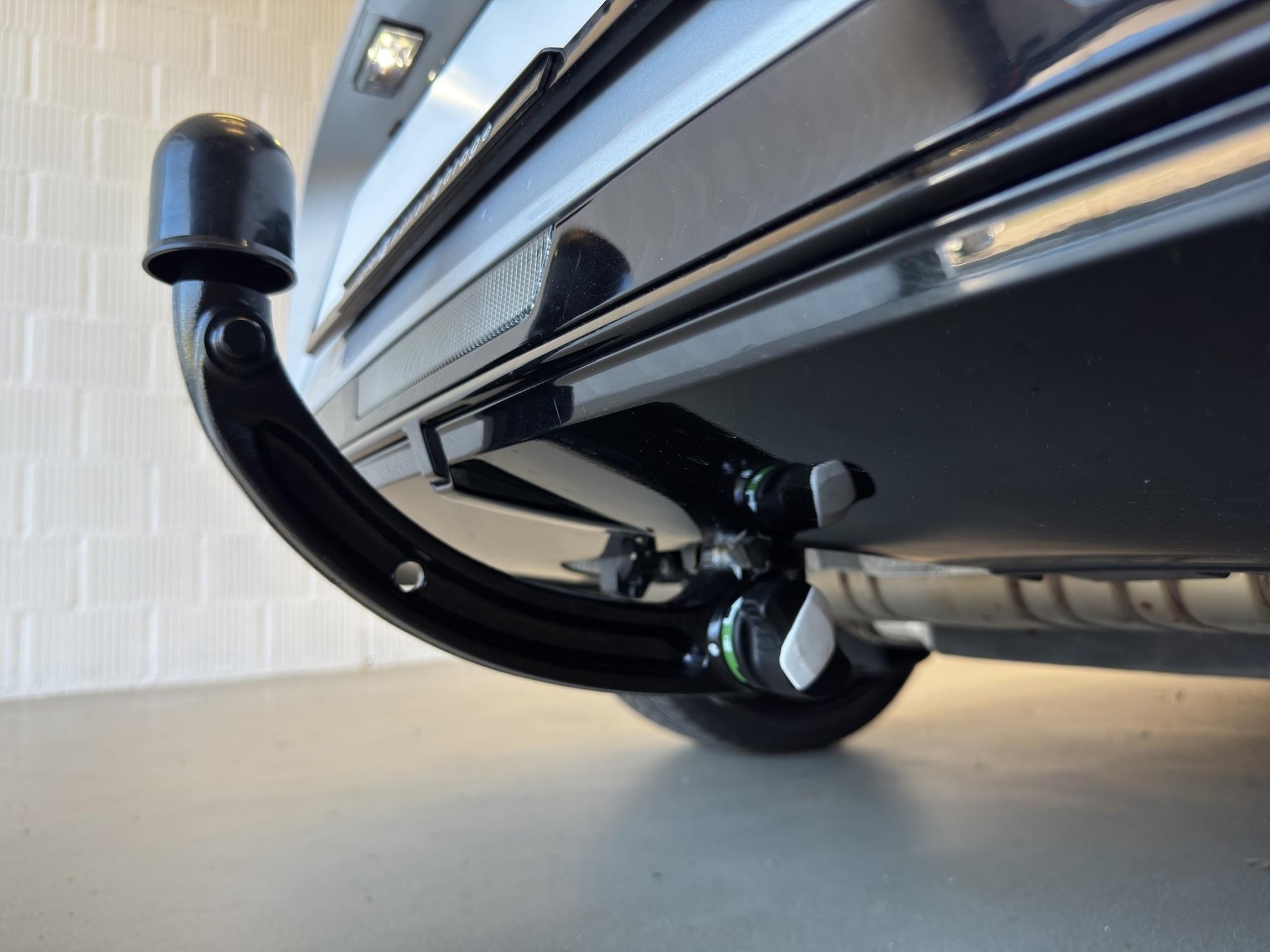OPEL Astra 1.6 T PHEV 180 Swiss Plus-image-19