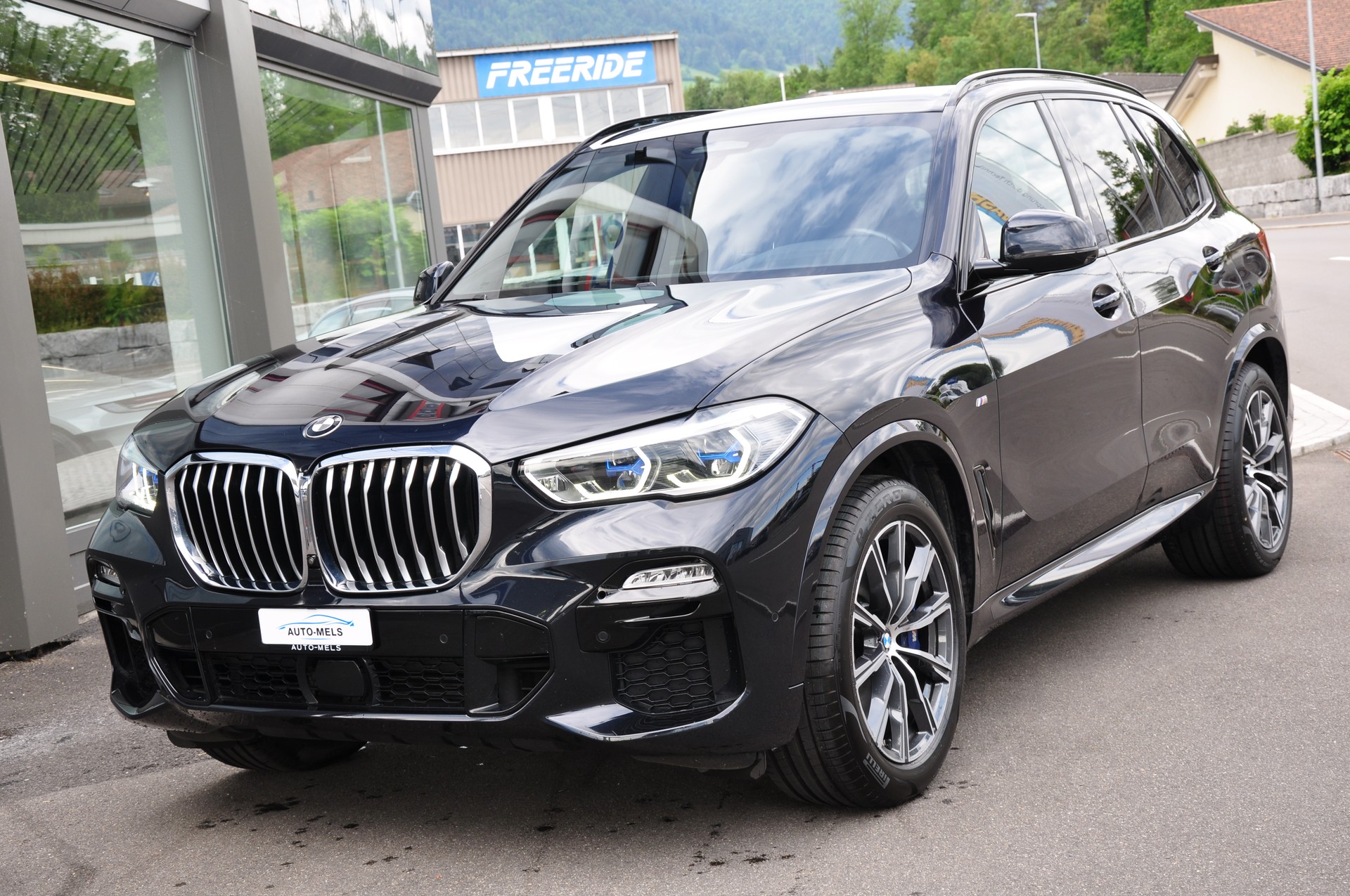 BMW X5 xDrive 30d Steptronic M Sportpaket-image-12