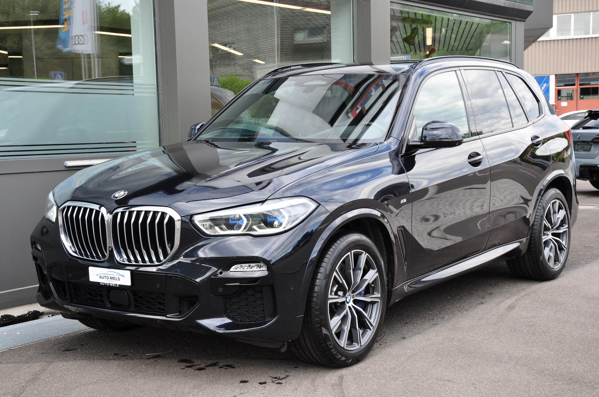 BMW X5 xDrive 30d Steptronic M Sportpaket-image-2