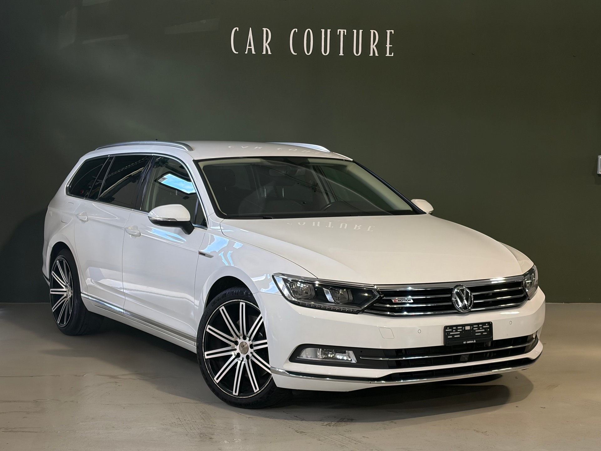 VW Passat Variant 2.0 TDI BMT High. DSG 4Motion "Ab MFK*-showroom-element-1