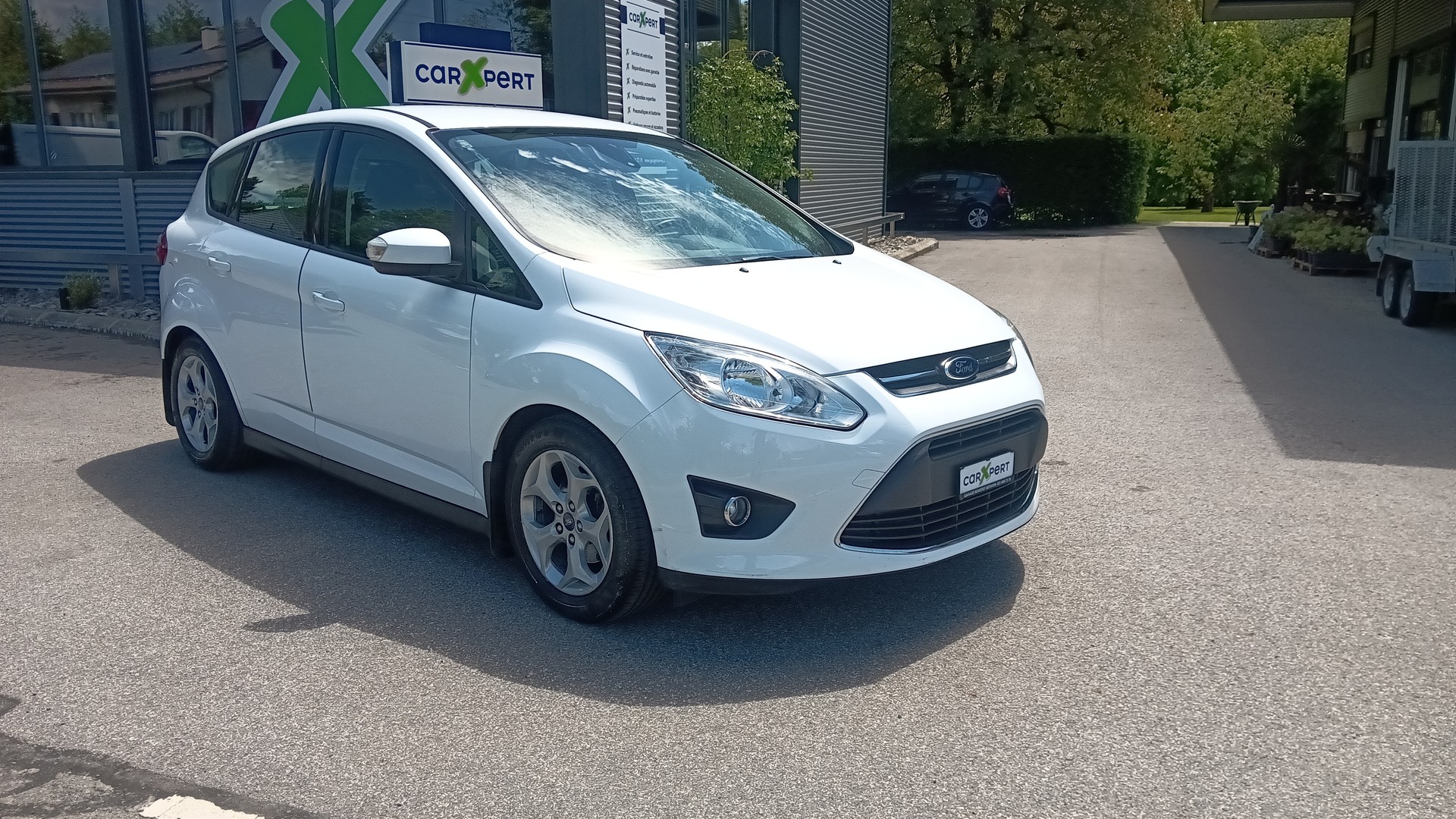 FORD C-Max 1.0 SCTi Carving-showroom-element-1