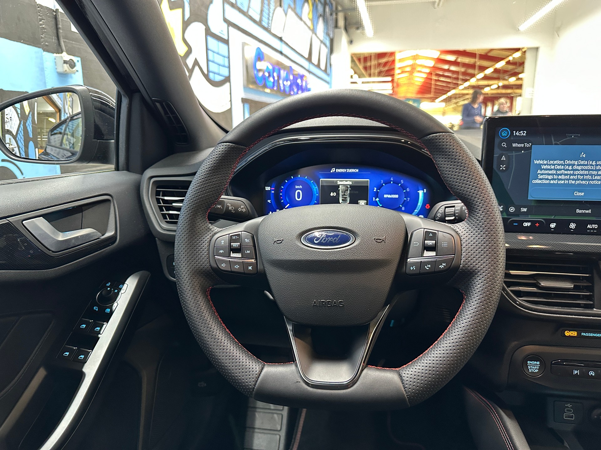 FORD Focus 1.0 MHEV ST-Line X Automat-image-10