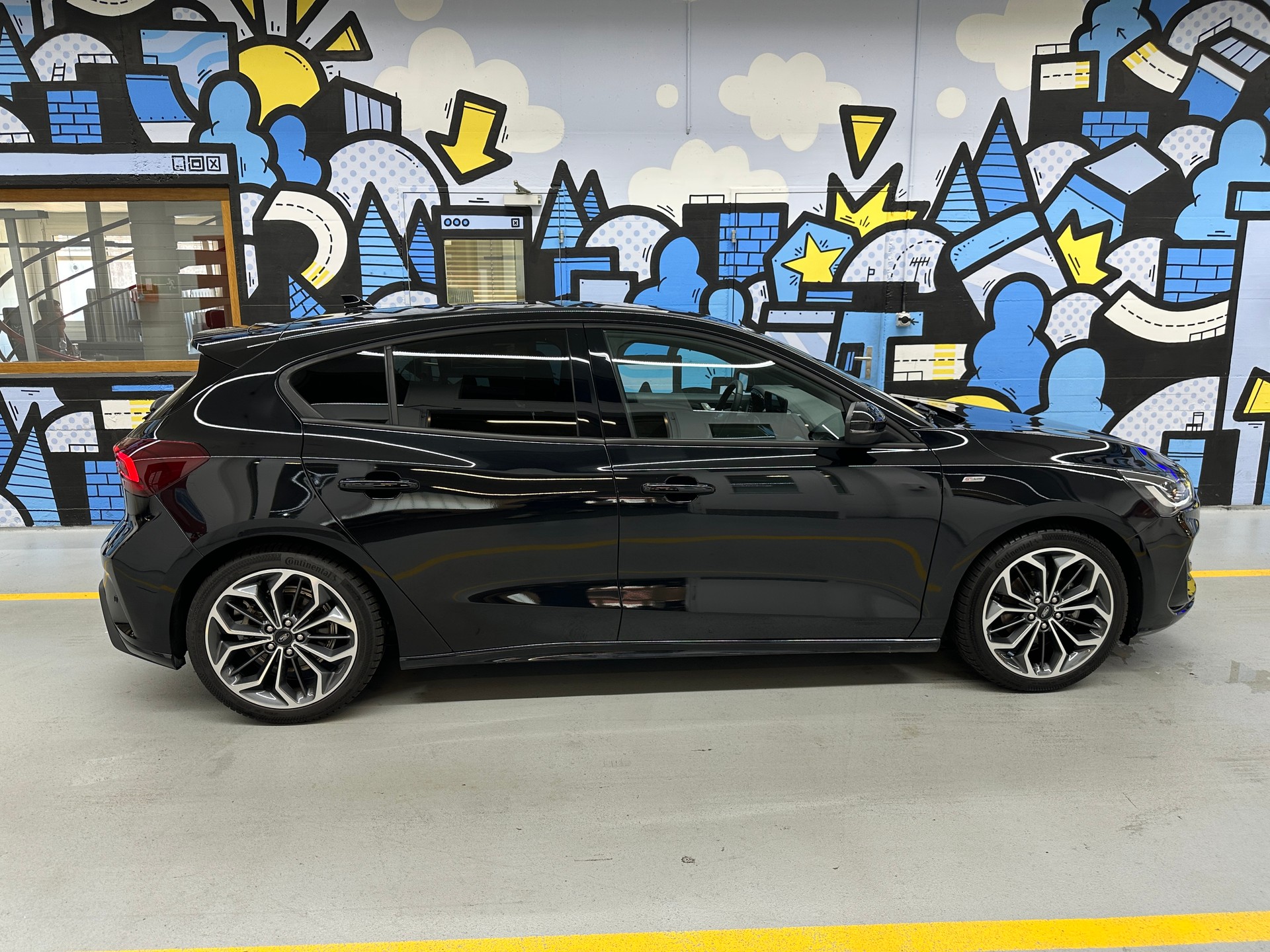 FORD Focus 1.0 MHEV ST-Line X Automat-image-2