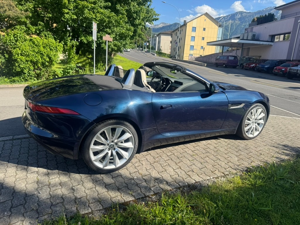 JAGUAR F-Type Convertible 3.0 V6 S/C-image-2