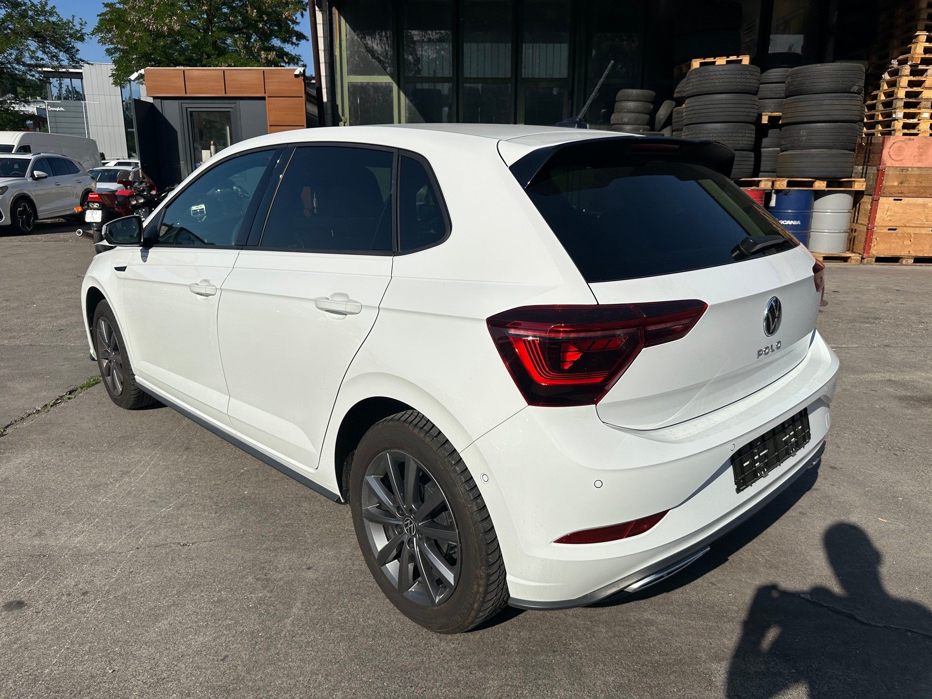 VW Polo 1.0 TSI R-Line DSG-image-3