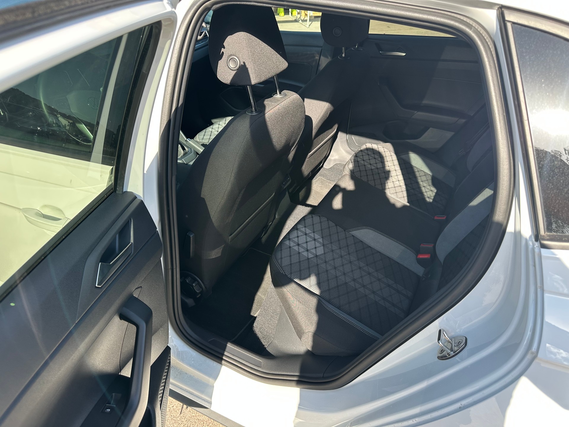 VW Polo 1.0 TSI R-Line DSG-image-7