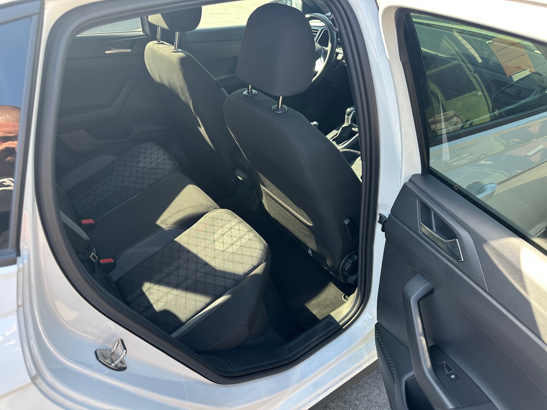 VW Polo 1.0 TSI R-Line DSG-image-10