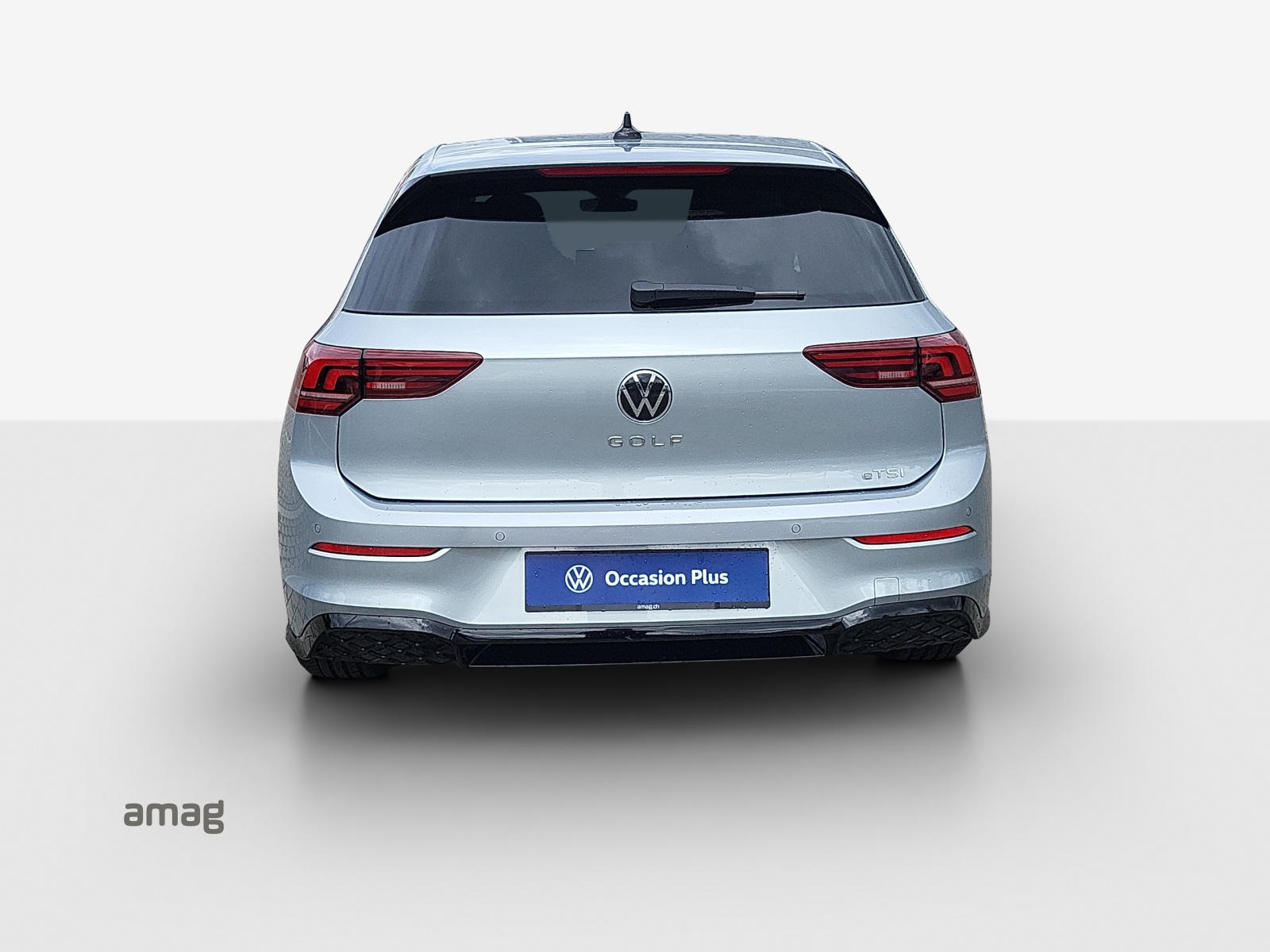 VW Golf 1.5 e TSI mHEV R-Line DSG-image-3