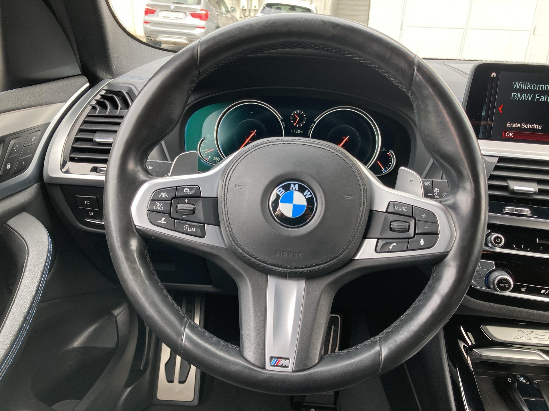 BMW X3 20d xDrive paddles-image-12