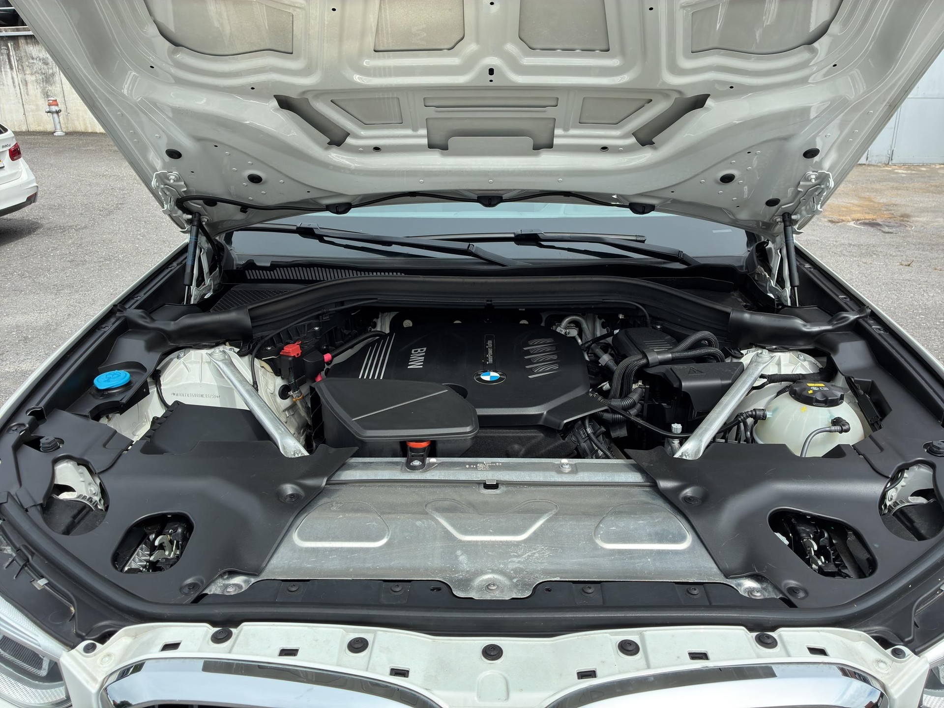 BMW X3 20d xDrive paddles-image-16