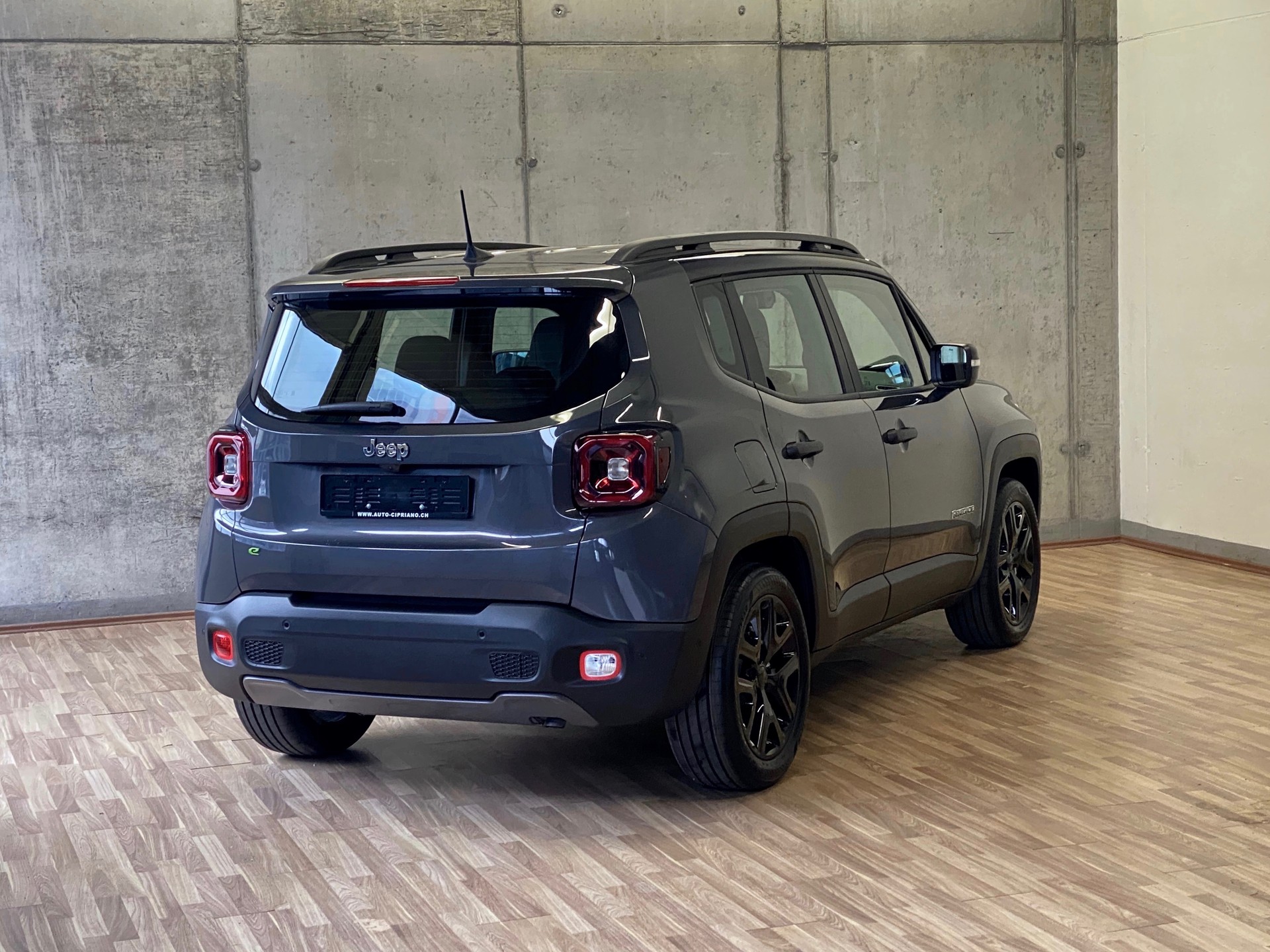 JEEP Renegade 1.5 *MHEV*Swiss*Summit*-image-26
