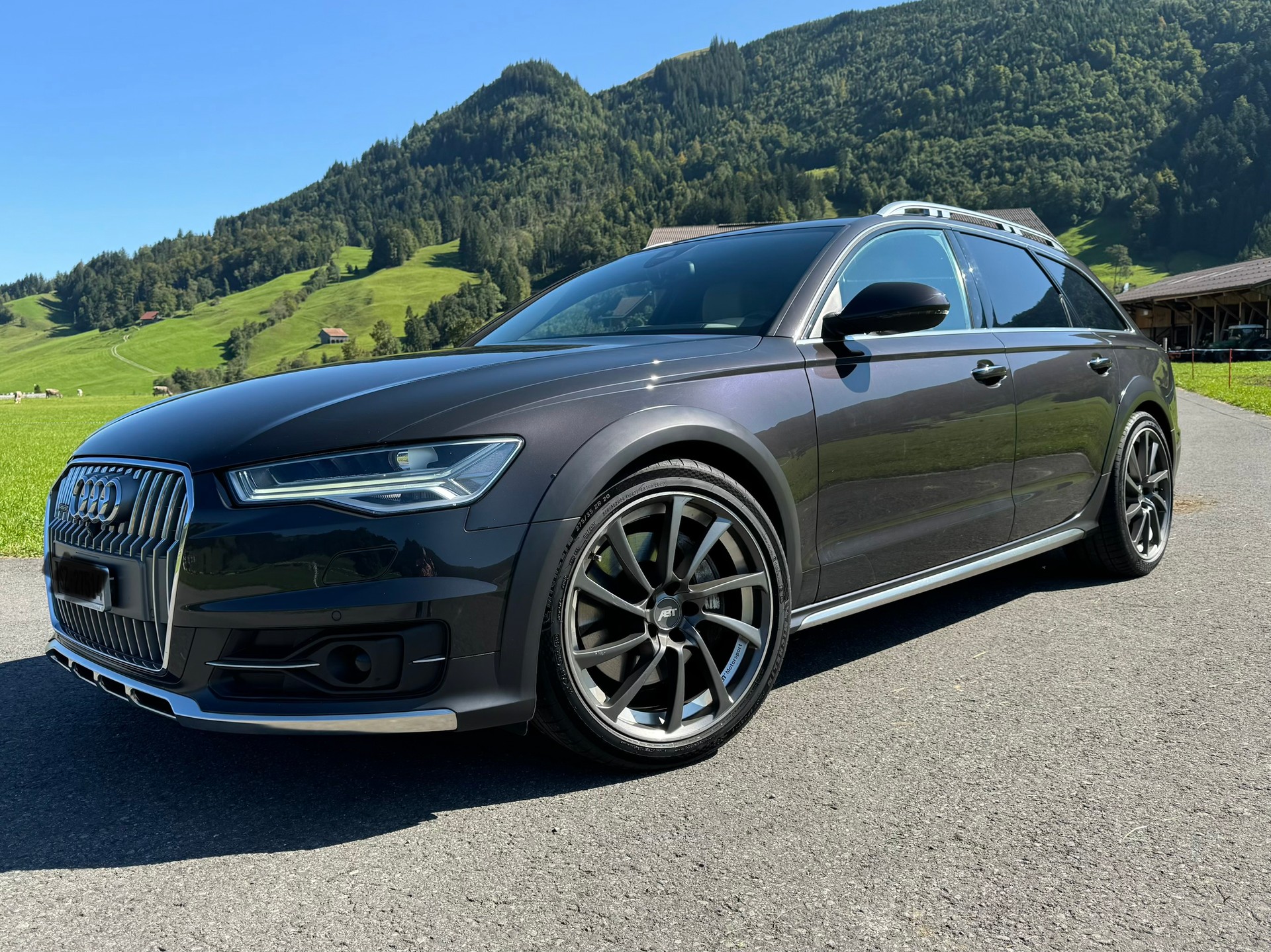 AUDI 3.0 V6 TDI 320 quattro