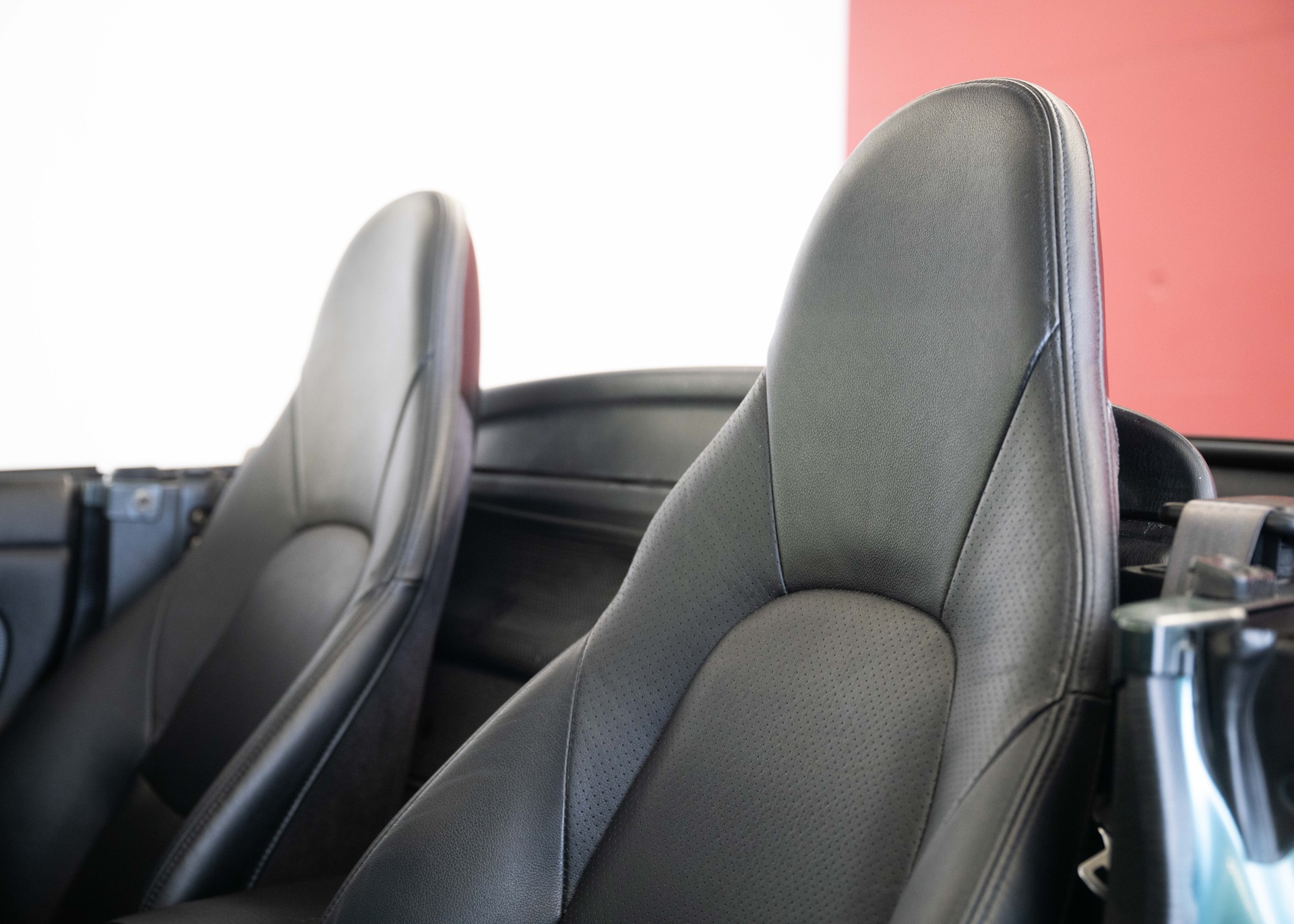 MAZDA MX-5 1.8i-16 Sport Youngster (1st hand, beautiful condition, full service history, 100% original)-image-24