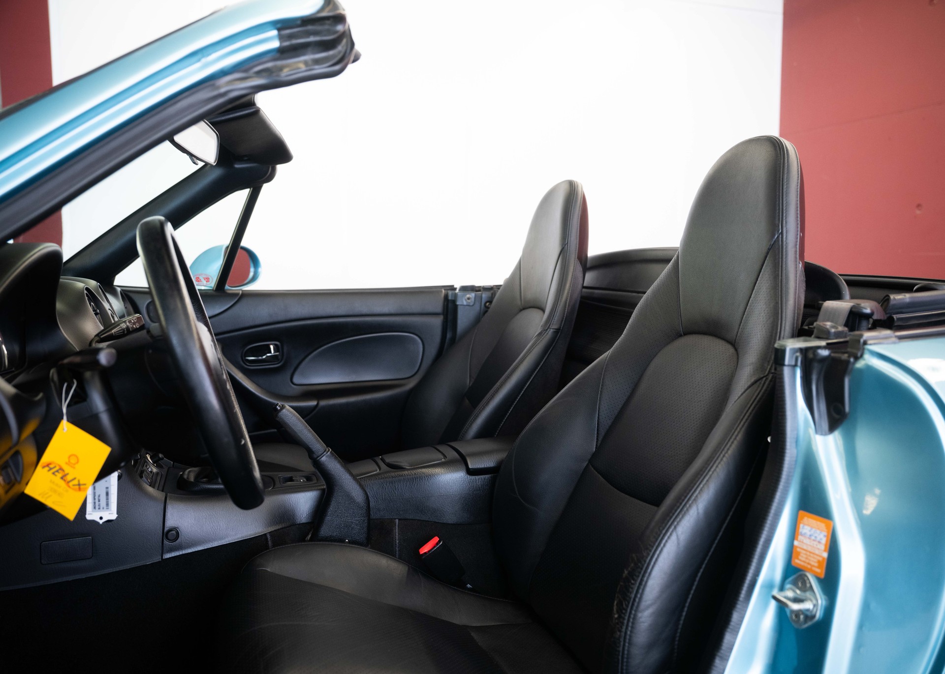 MAZDA MX-5 1.8i-16 Sport Youngster (1st hand, beautiful condition, full service history, 100% original)-image-22