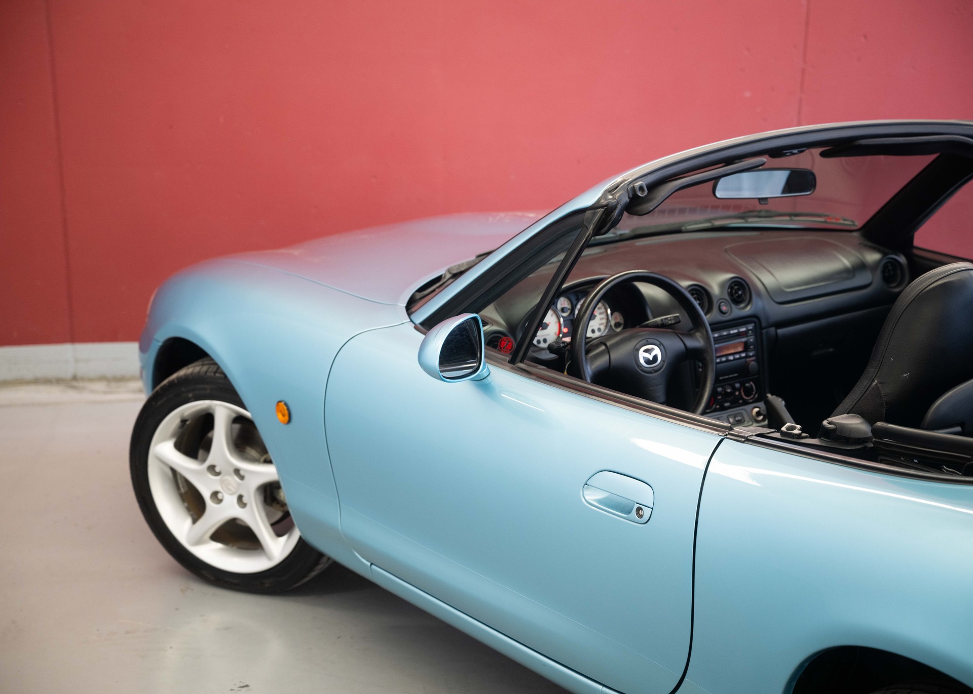MAZDA MX-5 1.8i-16 Sport Youngster (1st hand, beautiful condition, full service history, 100% original)-image-12