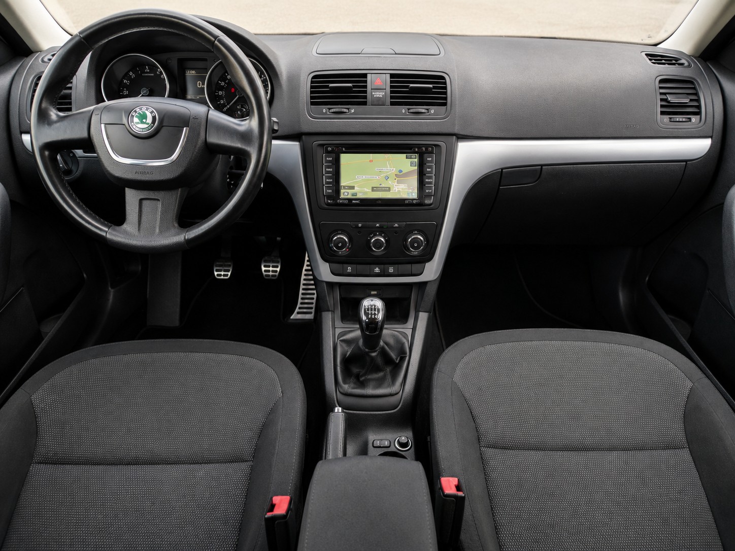 SKODA Yeti 2.0 TDI Ambition 4x4-image-11