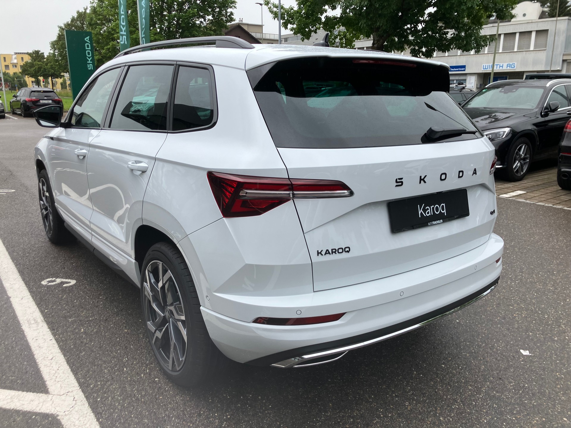 SKODA Karoq 2.0 TSI SportLine 4x4 DSG-image-3
