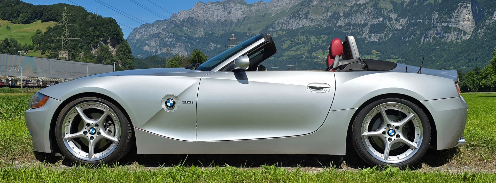 BMW 3.0i-image-2
