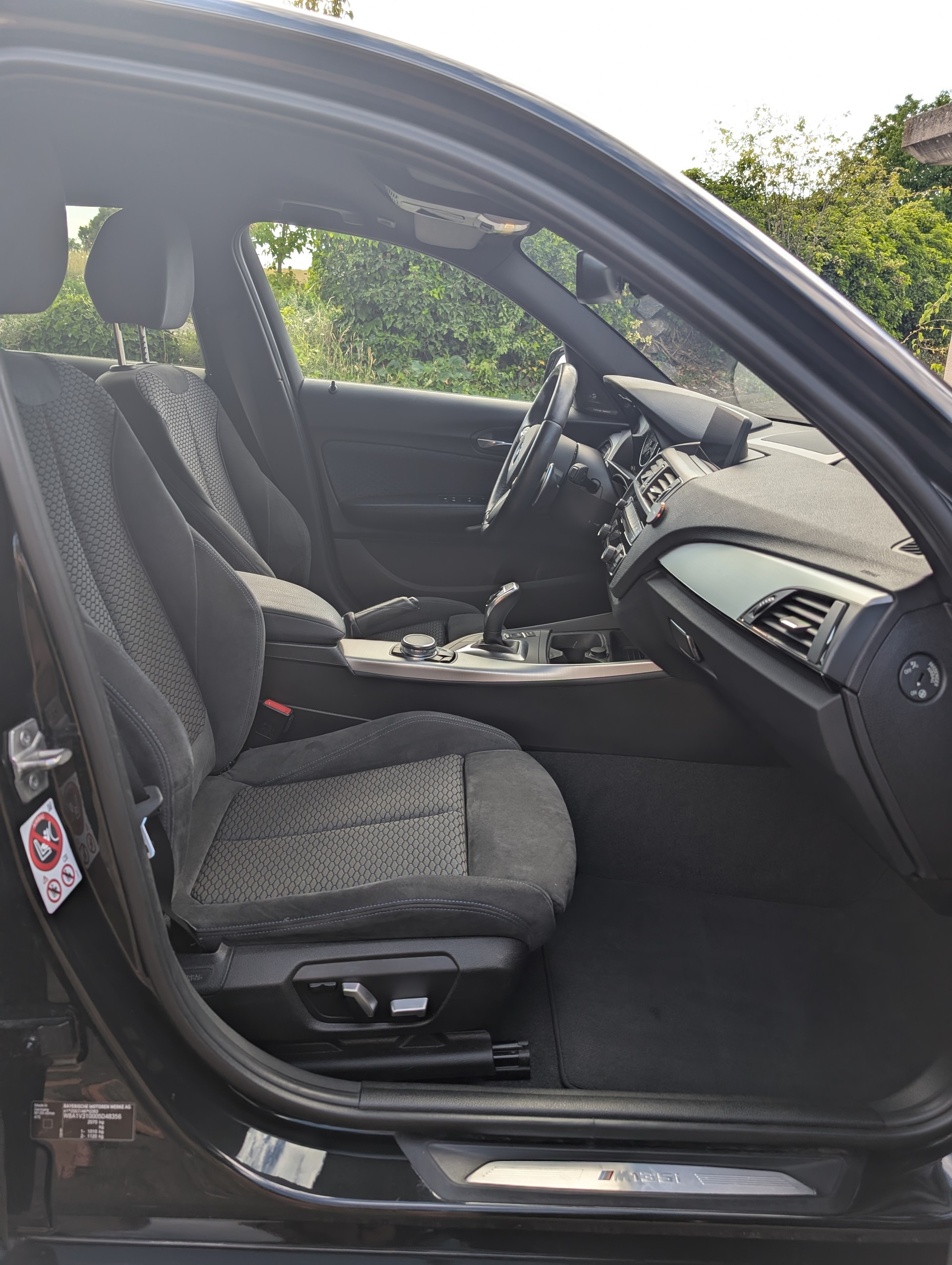 BMW M135i xDrive-image-7