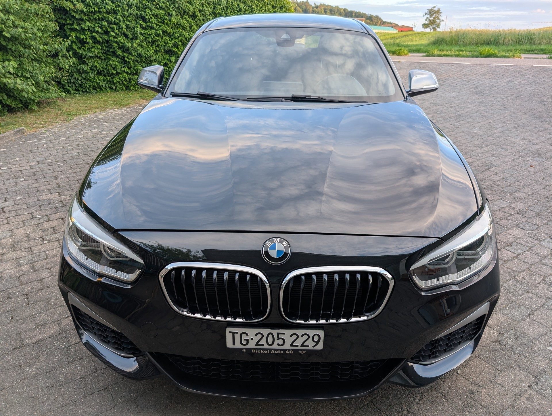 BMW M135i xDrive-image-6