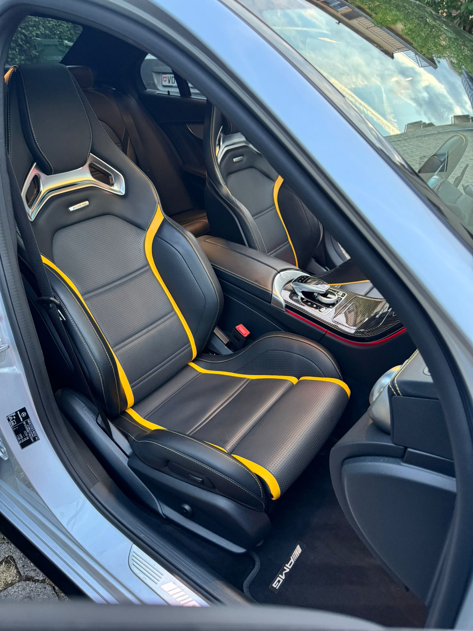 MERCEDES-BENZ C 63 S AMG Speedshift-image-9