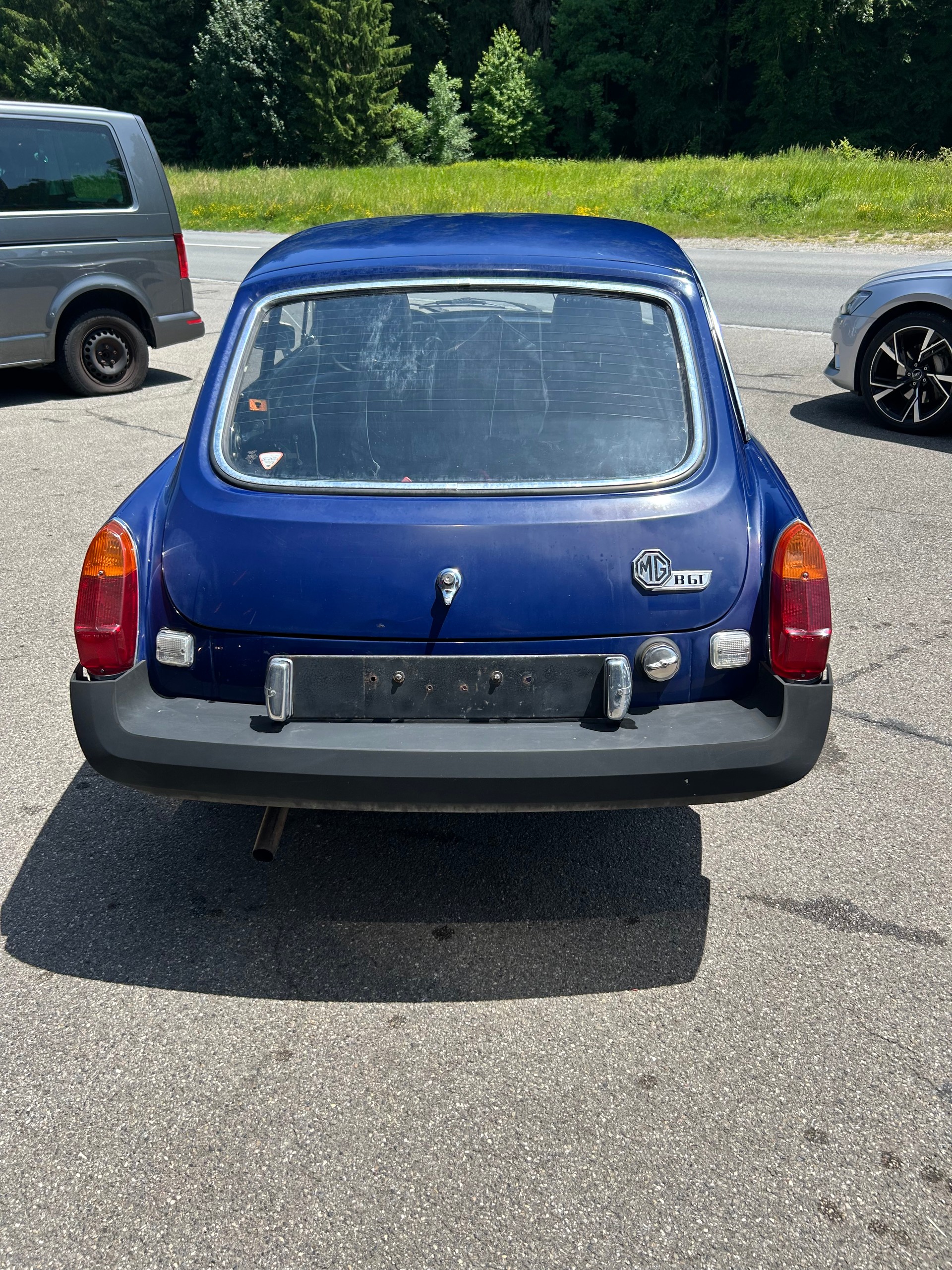 MG GT-image-4