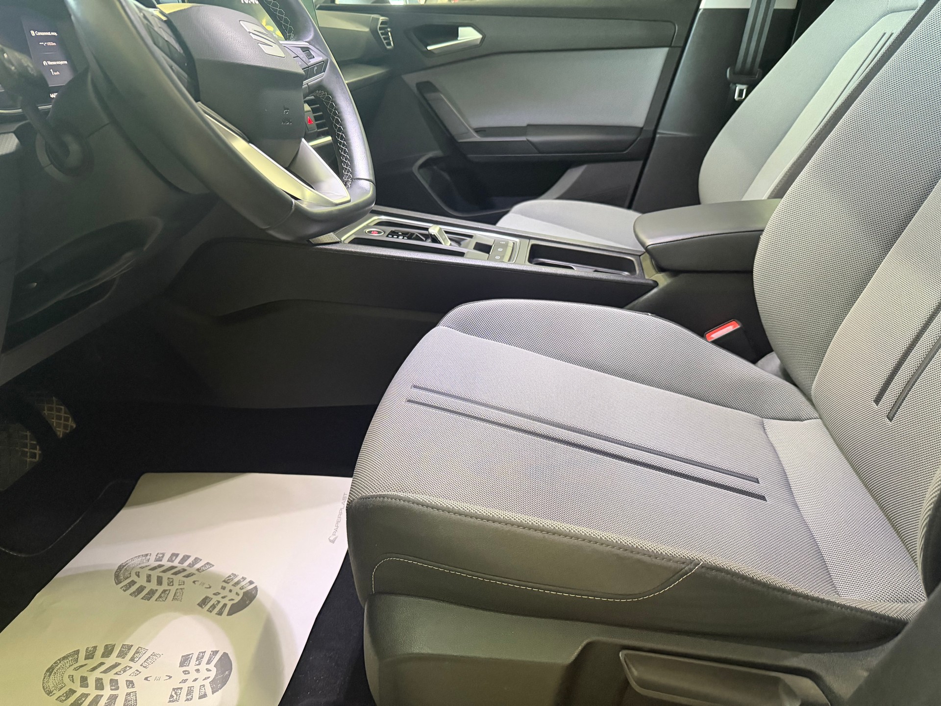 SEAT Leon ST 2.0 TDI EVO DSG Style-image-6