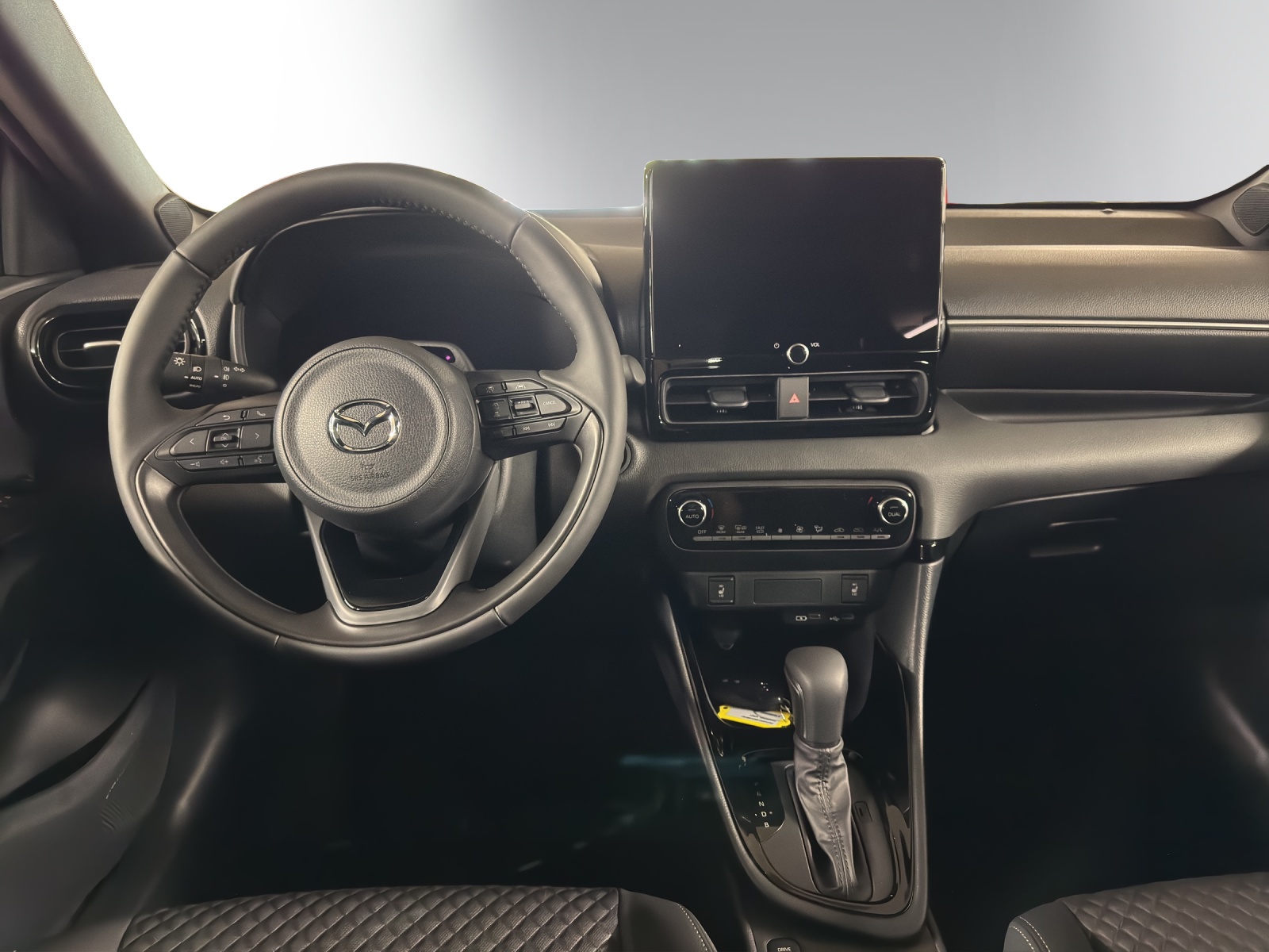 MAZDA 2 Hybrid Homura-image-11