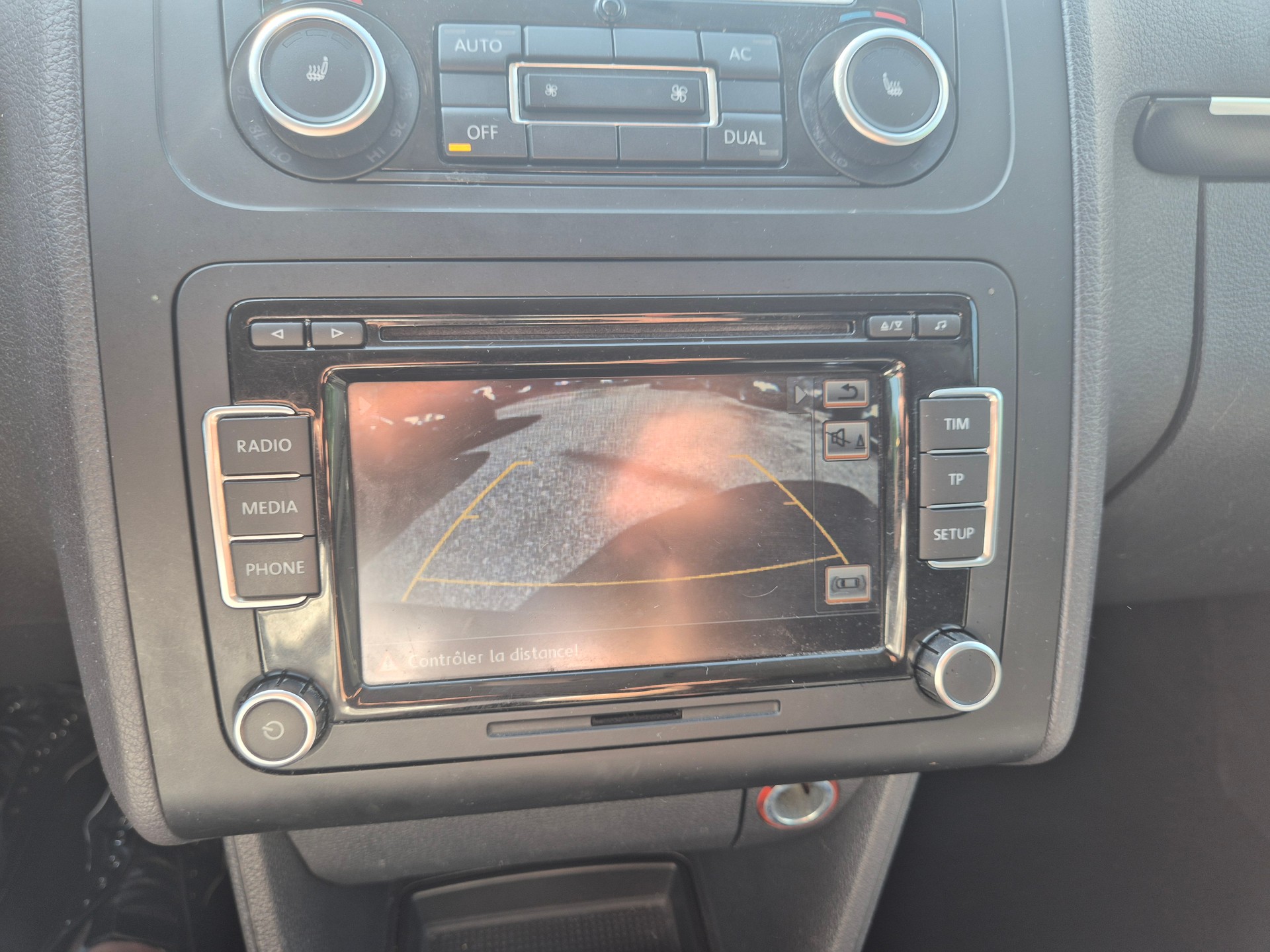 VW Touran 2.0 TDI Comfortline-image-11