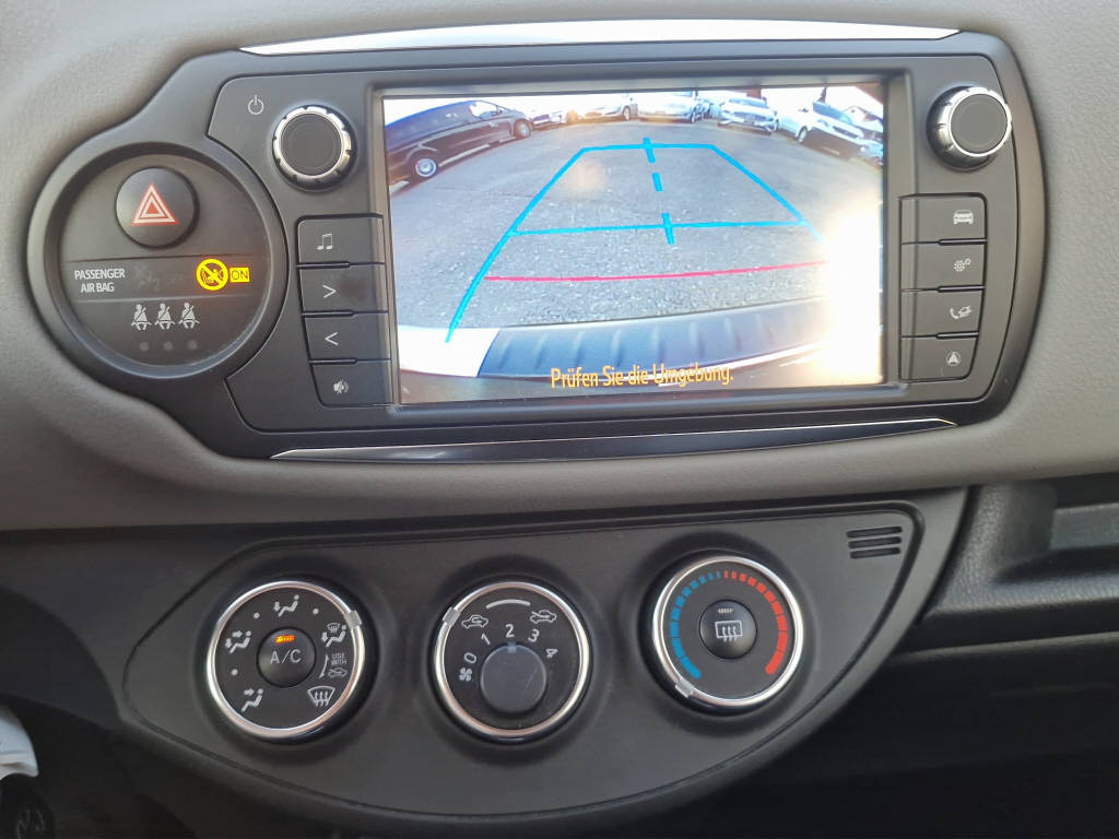 TOYOTA Yaris 1.33 VVT-i Luna-image-10