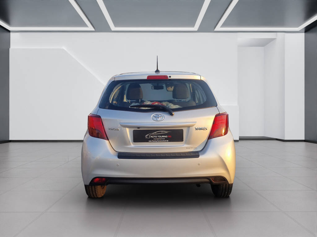 TOYOTA Yaris 1.33 VVT-i Luna-image-3