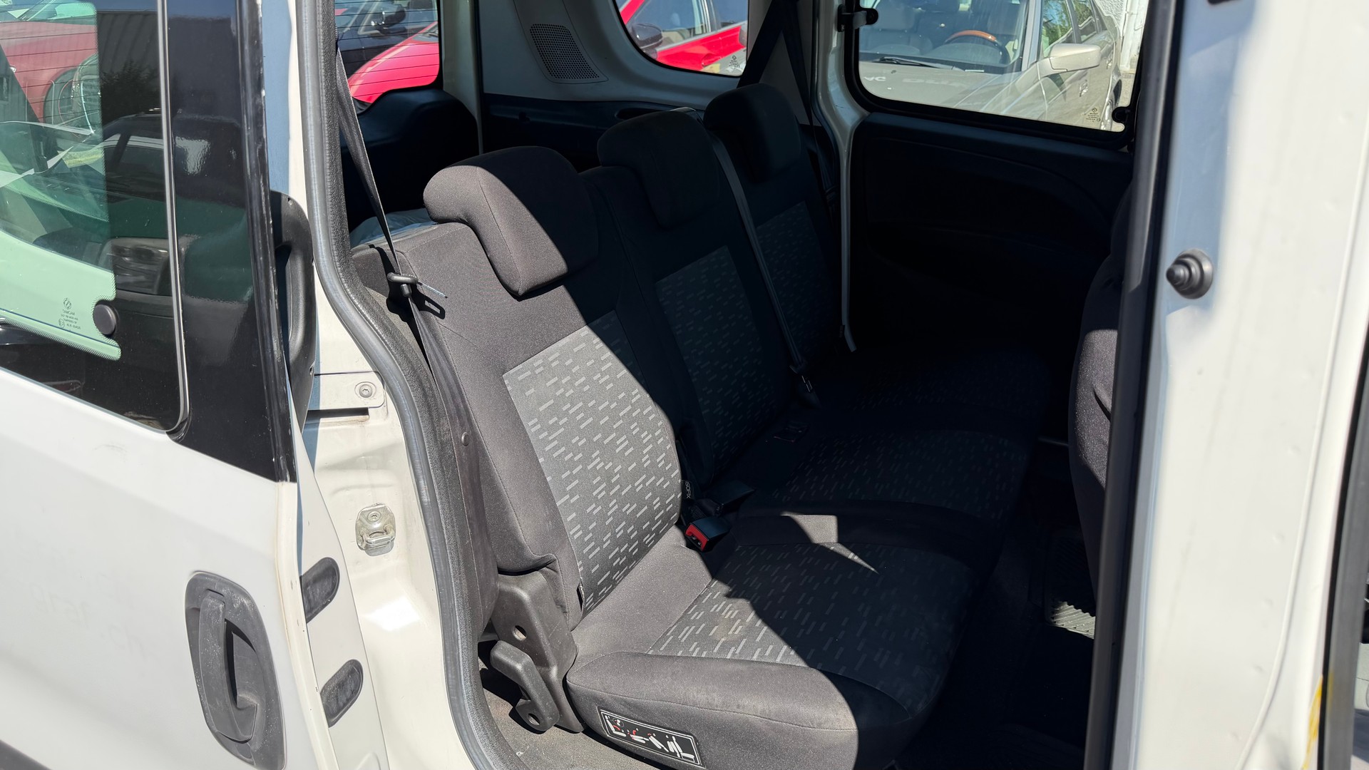 OPEL Combo 1.4i 2.2 L1H1-image-7