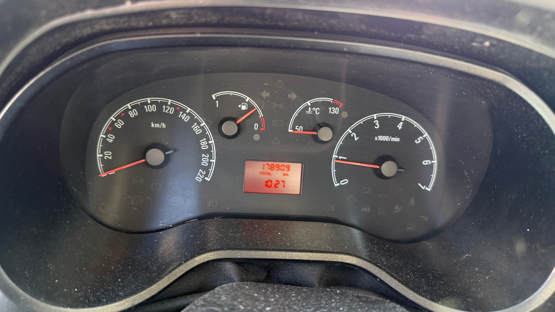 OPEL Combo 1.4i 2.2 L1H1-image-10