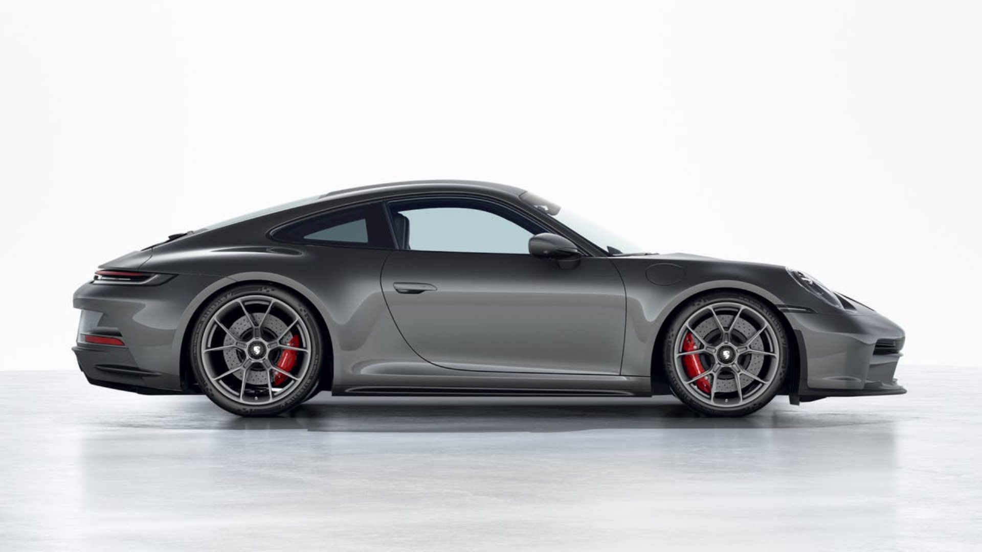 PORSCHE 911 GT3 mit Touring-Paket-image-4