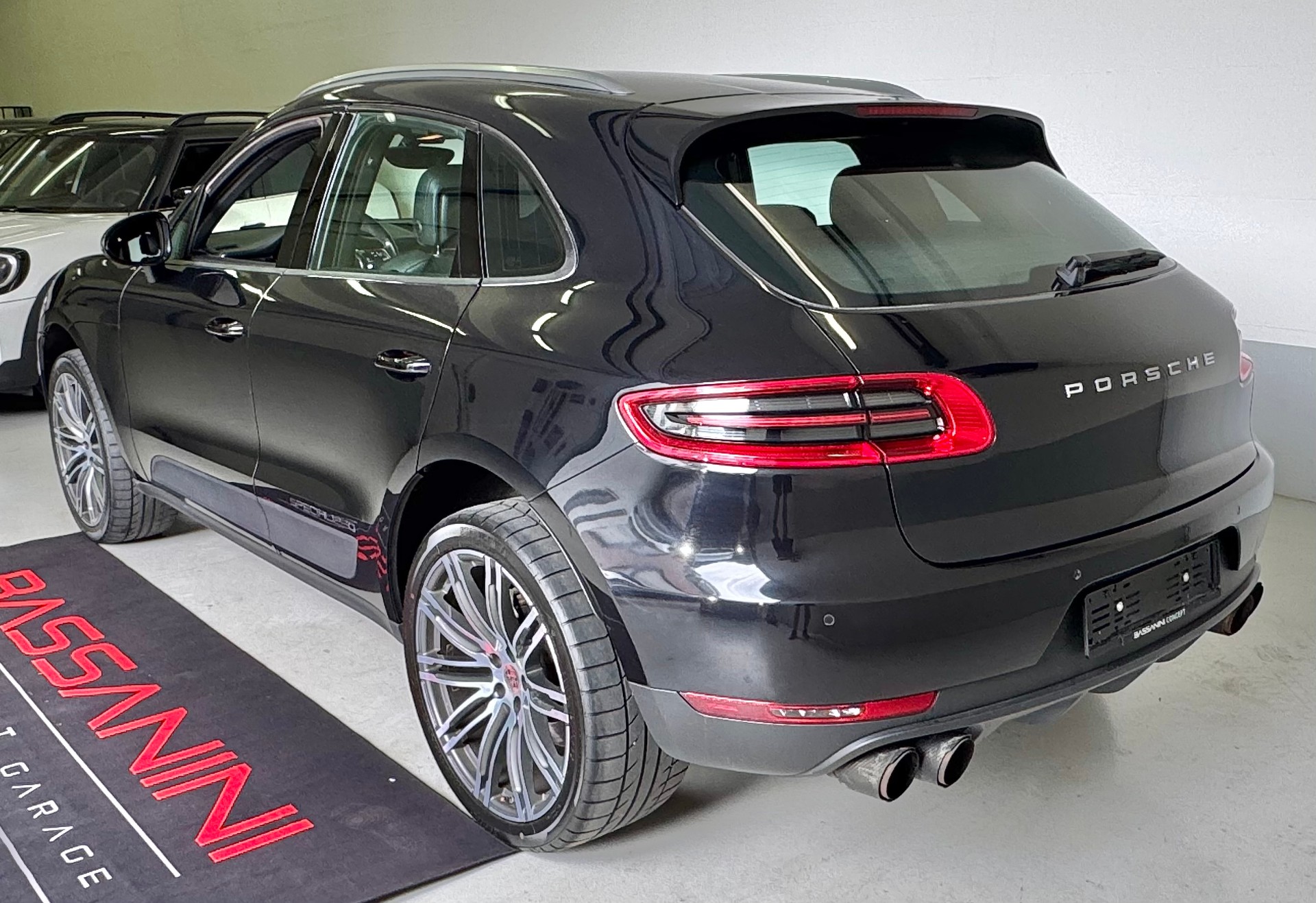 PORSCHE Macan S PDK ## TECHART Scarico sportivo-image-4