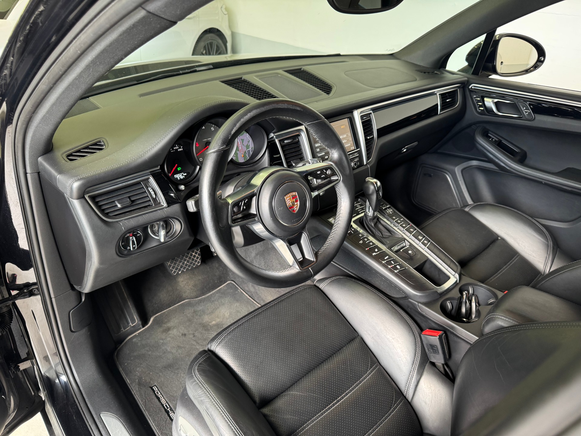 PORSCHE Macan S PDK ## TECHART Scarico sportivo-image-6