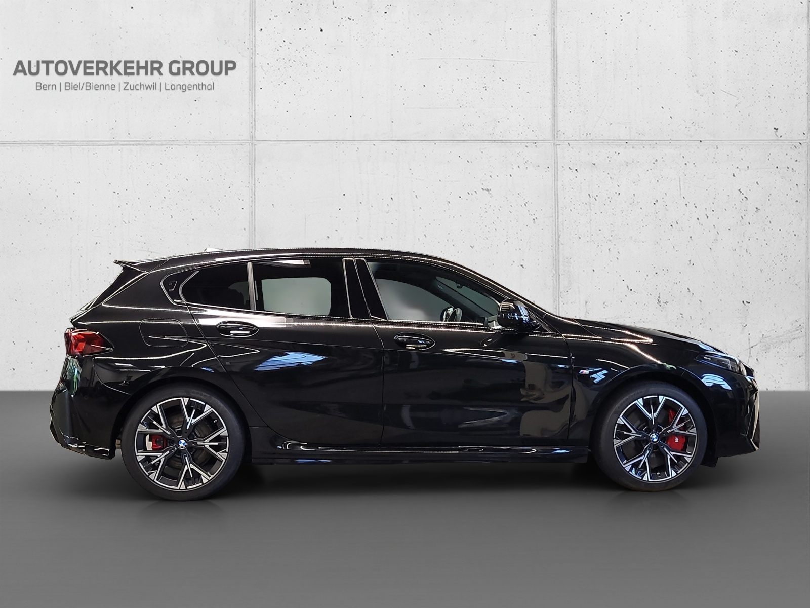 BMW 123 xDrive M Sport Pro St-showroom-element-3