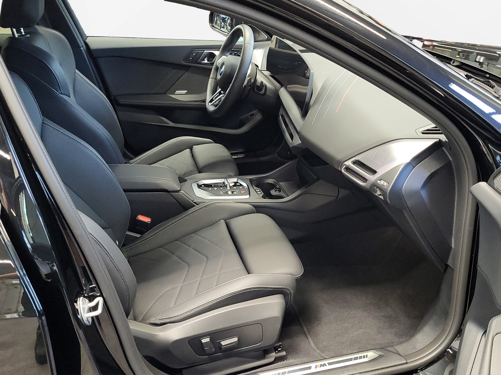 BMW 123 xDrive M Sport Pro St-image-17